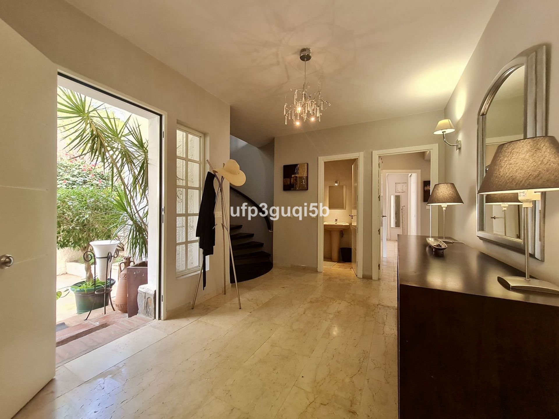 Huis in Marbella, Andalucía 11182096