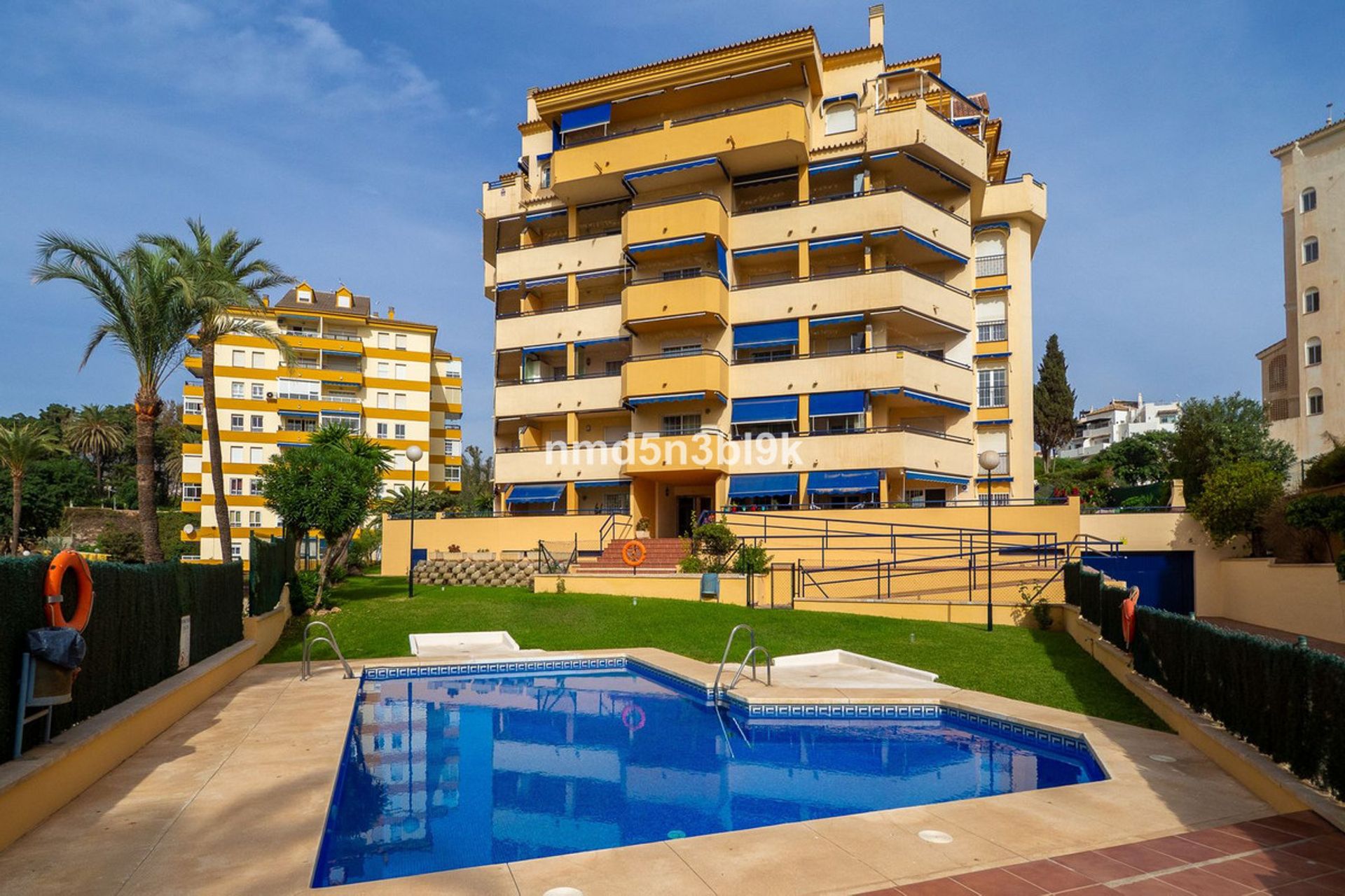 Condominium dans Santa Fe de los Boliches, Andalousie 11182188