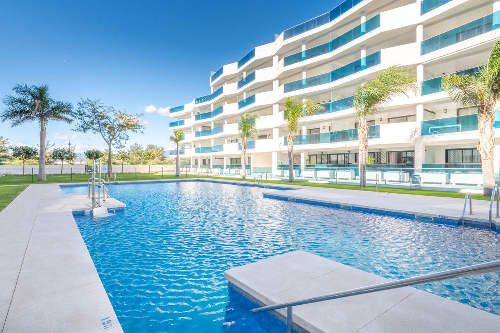 Condominio nel Fuengirola, Andalucía 11182293