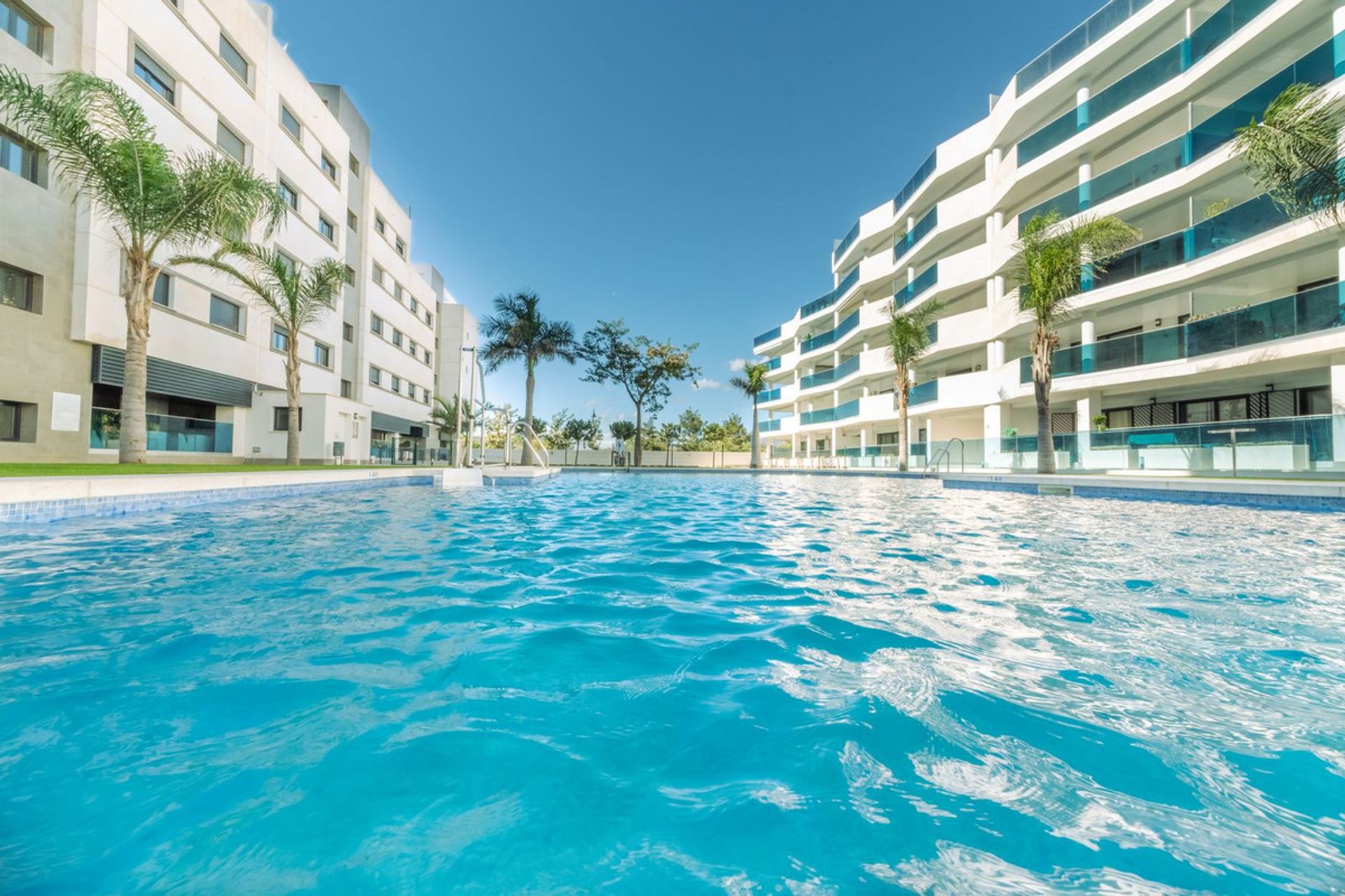 Condominio nel Fuengirola, Andalucía 11182293