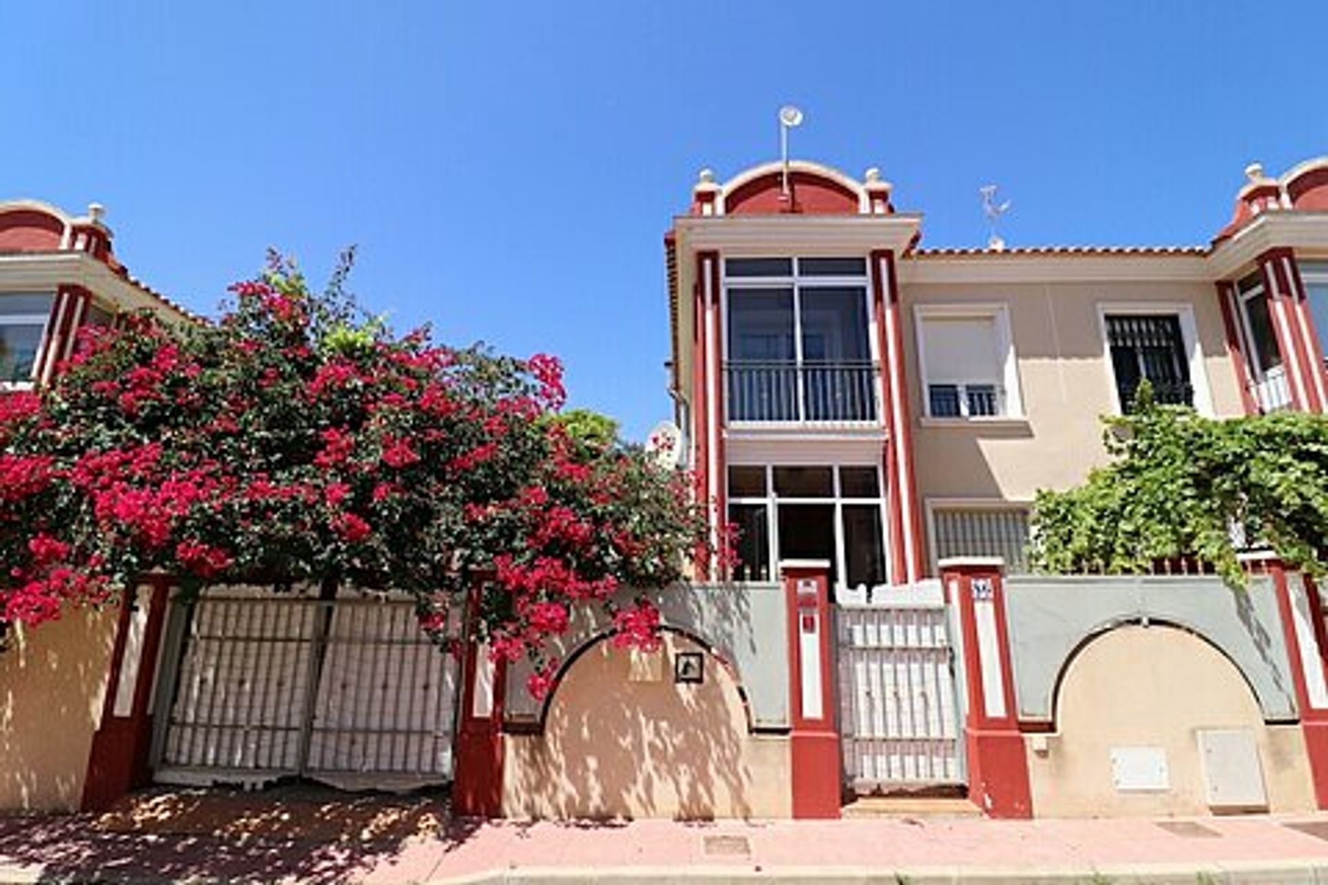 Huis in Alacant, Comunitat Valenciana 11183895