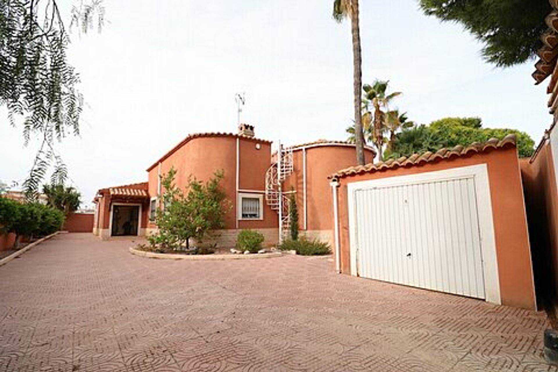 Hus i Campoamor, Valencia 11184067