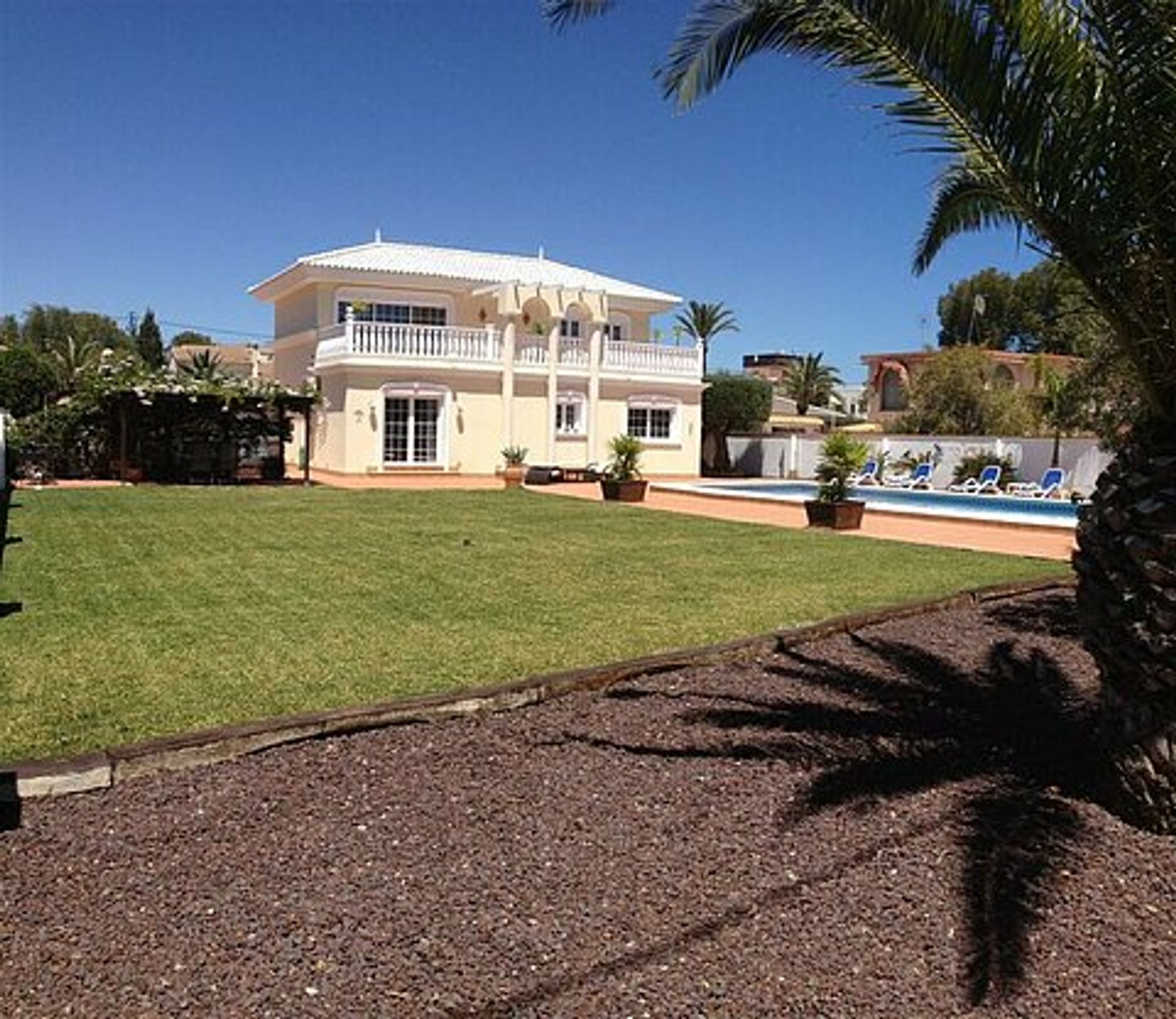 House in Campoamor, Valencia 11184107