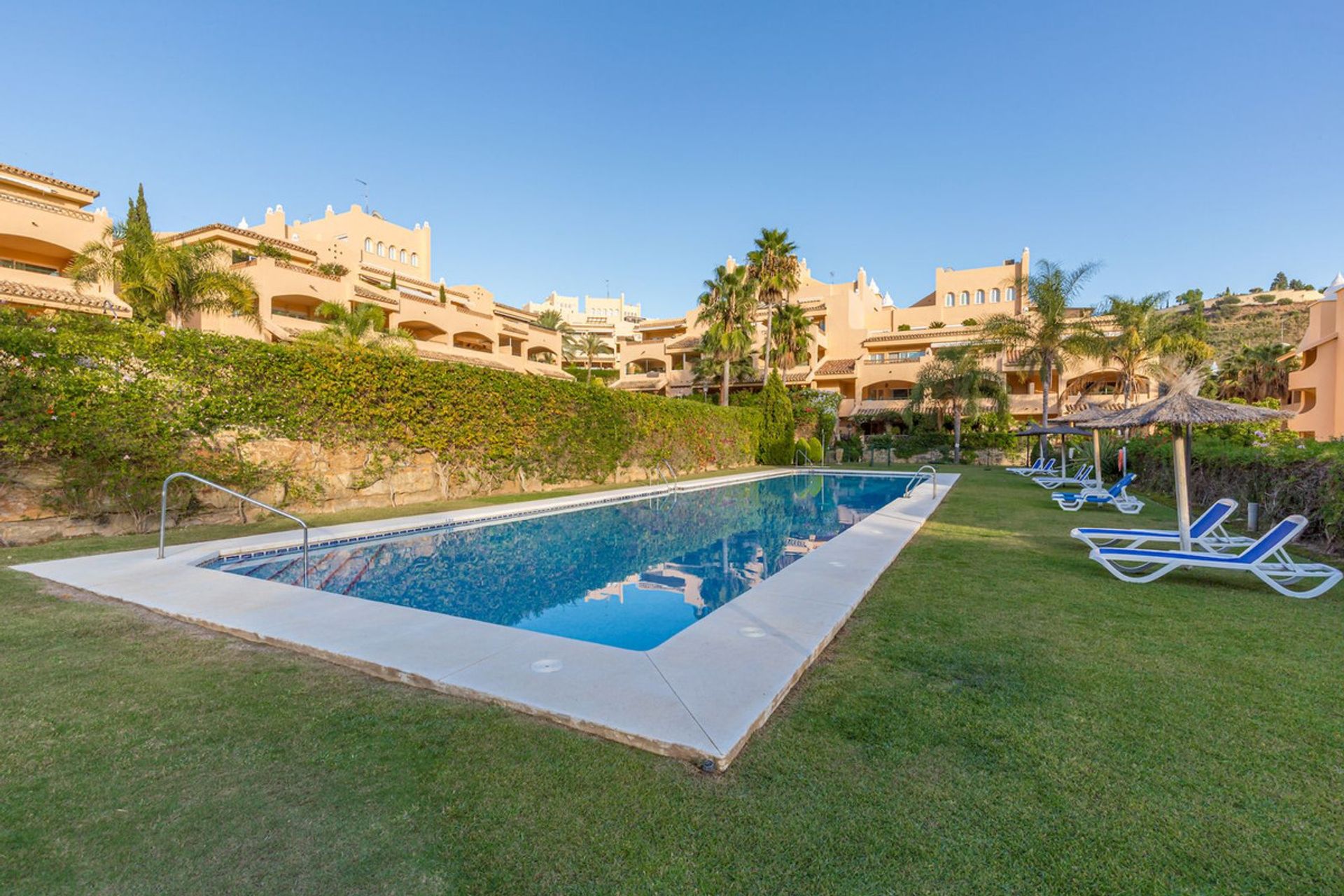 Condominio en Marbella, Andalucía 11184589