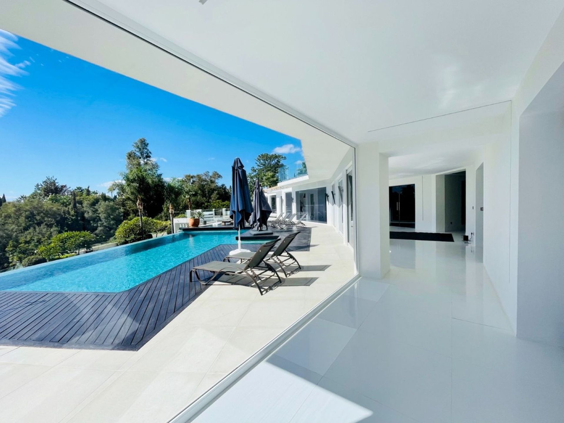 Haus im Marbella, Andalucía 11184734