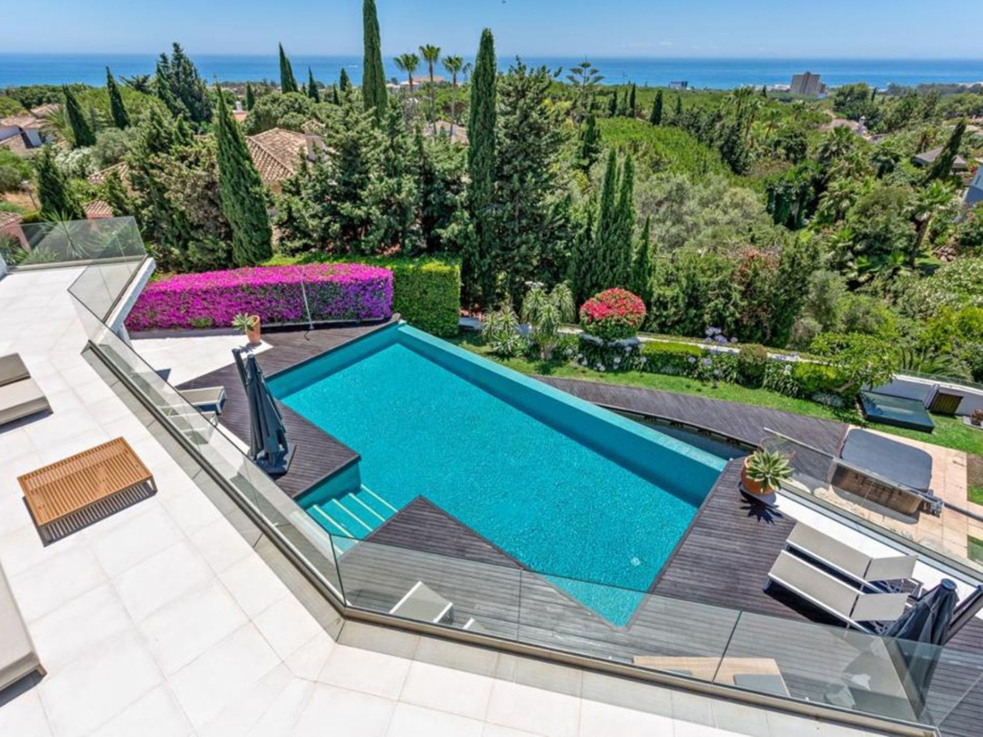 Haus im Marbella, Andalucía 11184734