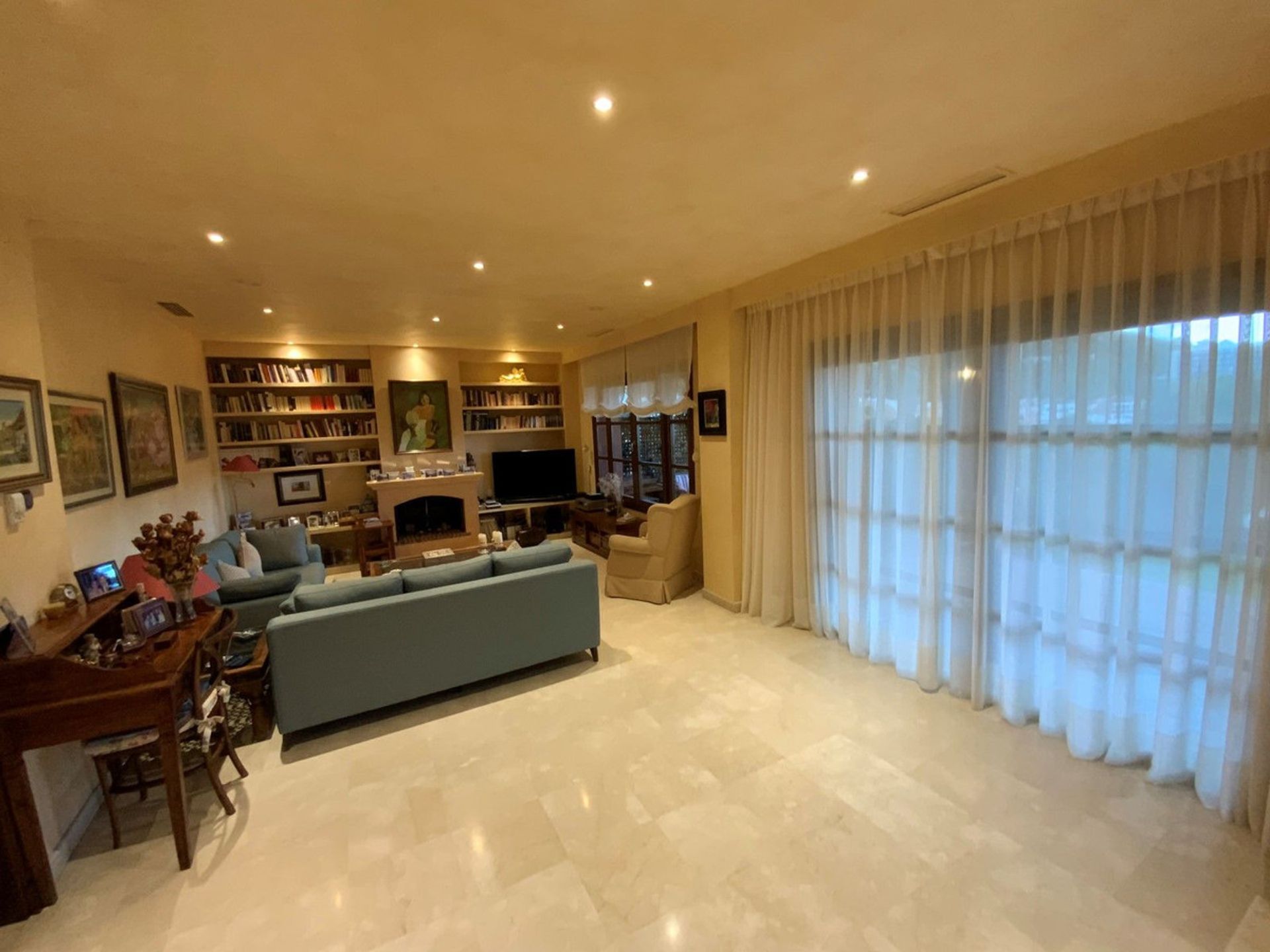 Huis in Marbella, Andalusië 11184875