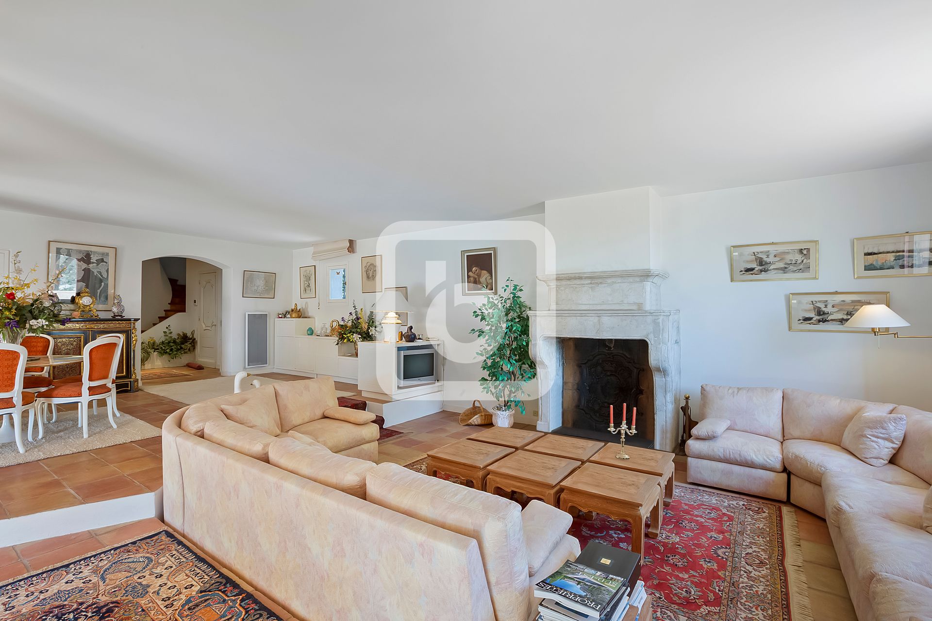 Huis in Mougins, Provence-Alpes-Côte d'Azur 11185548