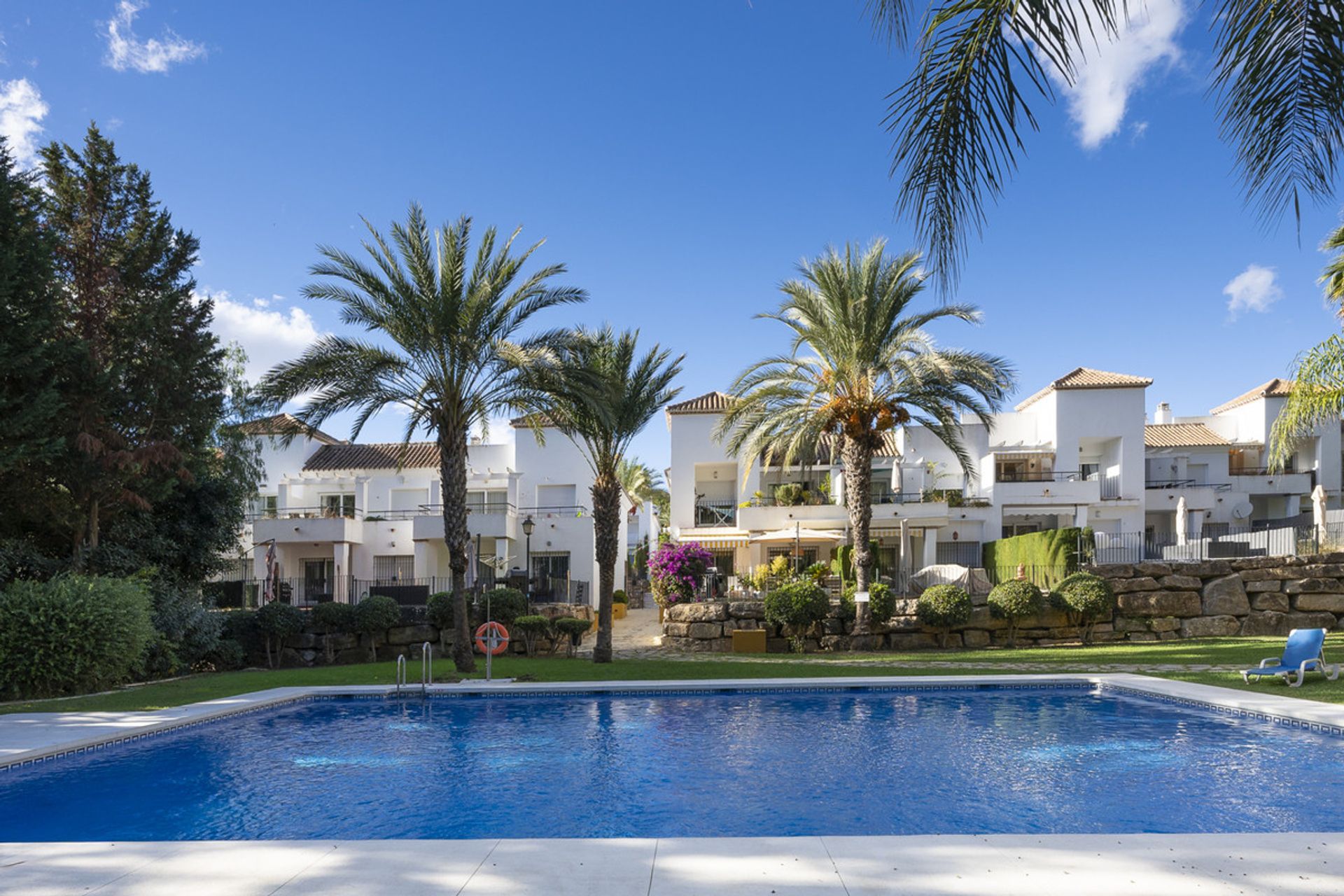 Condominium in Marbella, Andalucía 11185734