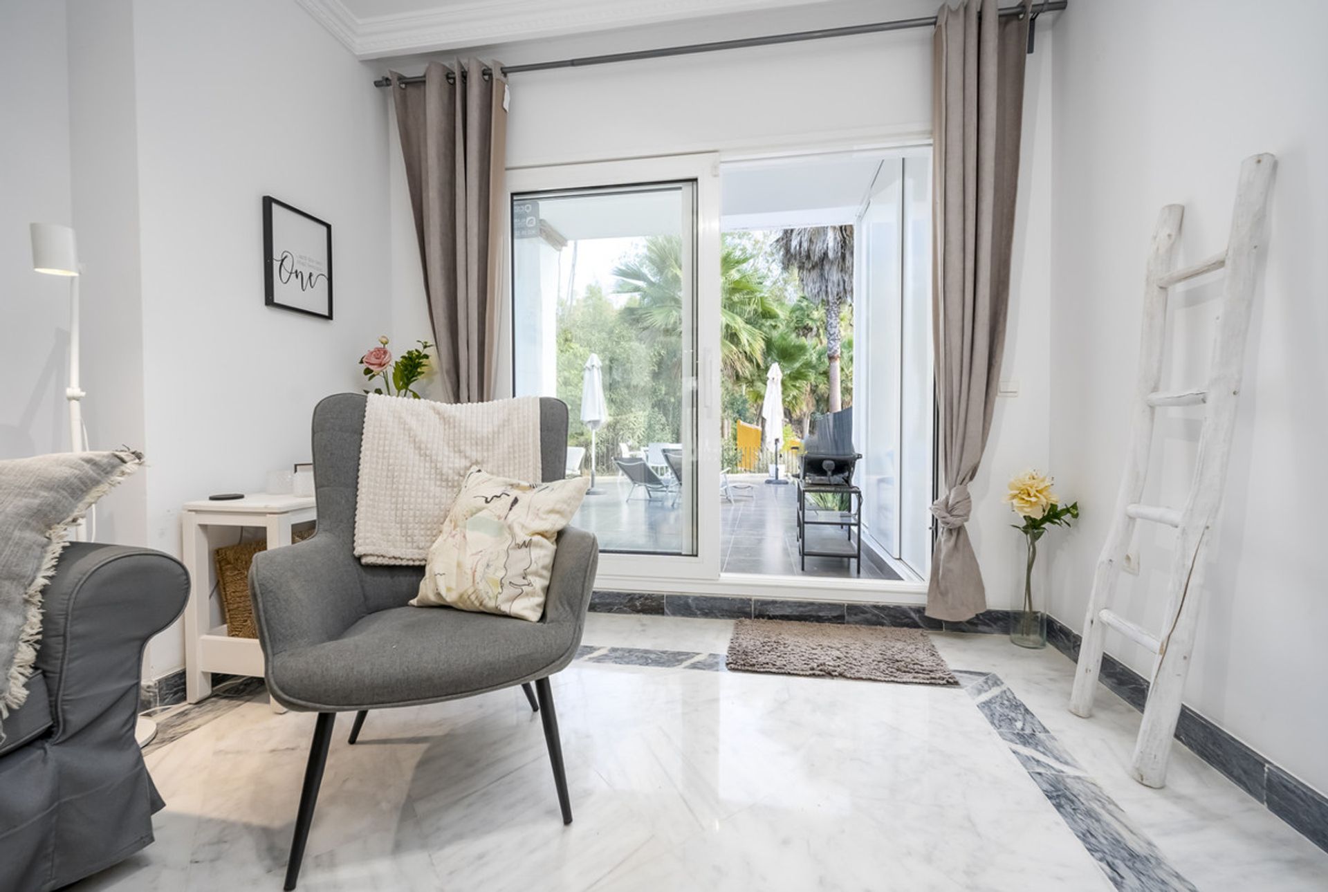 Condominium in Marbella, Andalucía 11185734