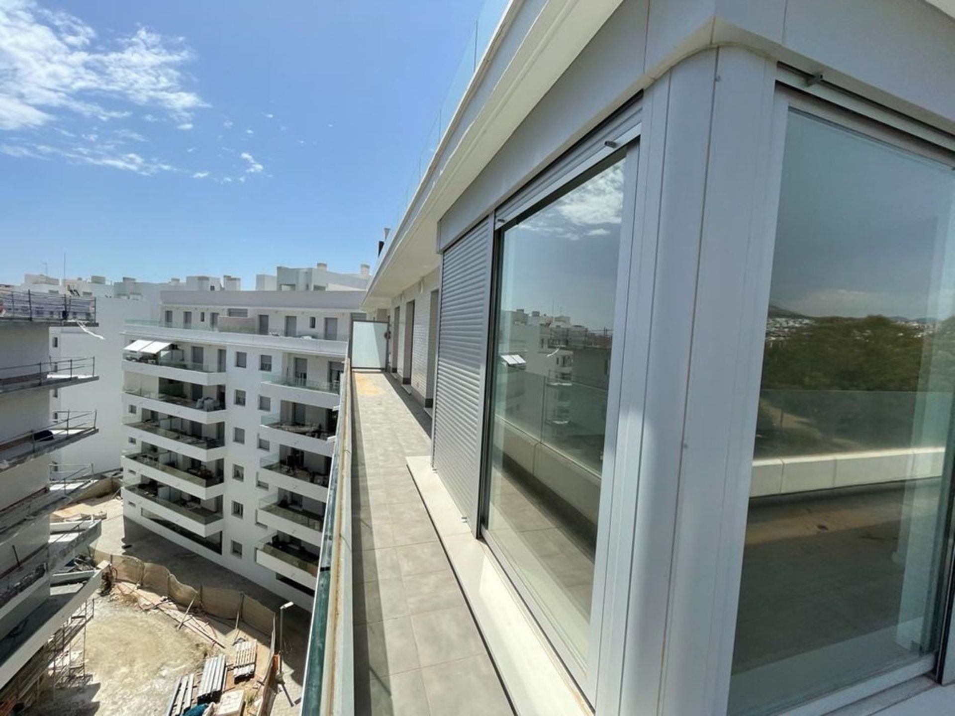 Condominium in Marbella, Andalucía 11185978