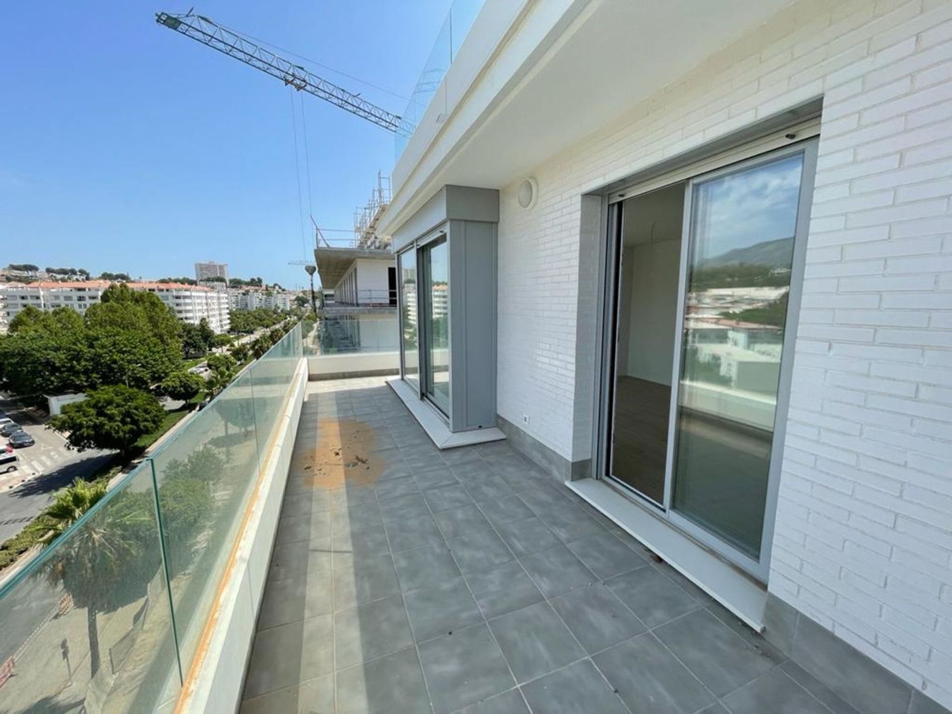 Condominium in Marbella, Andalucía 11185978