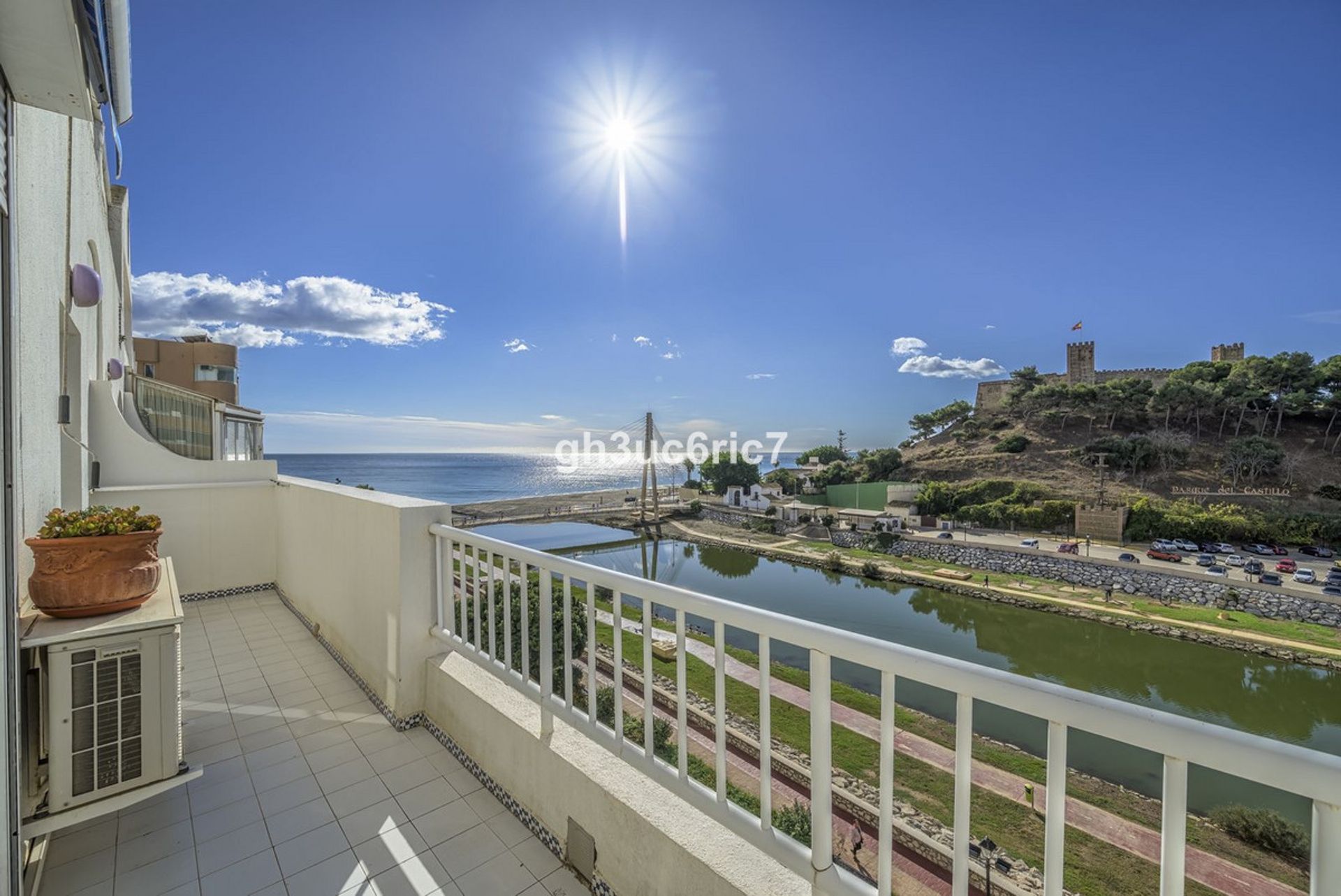 Condominio nel Fuengirola, Andalucía 11186367