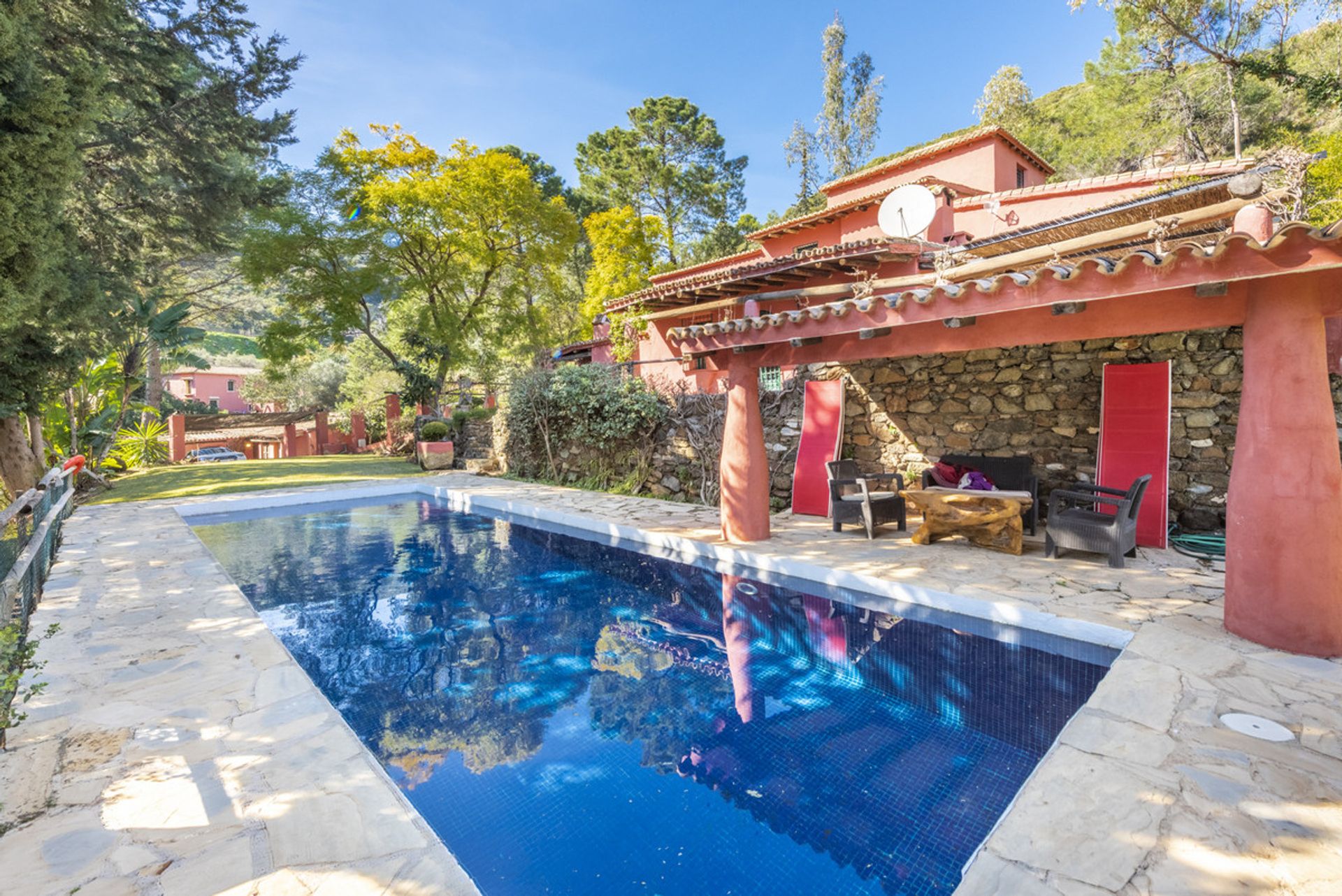 Rumah di Benahavis, Andalusia 11186379