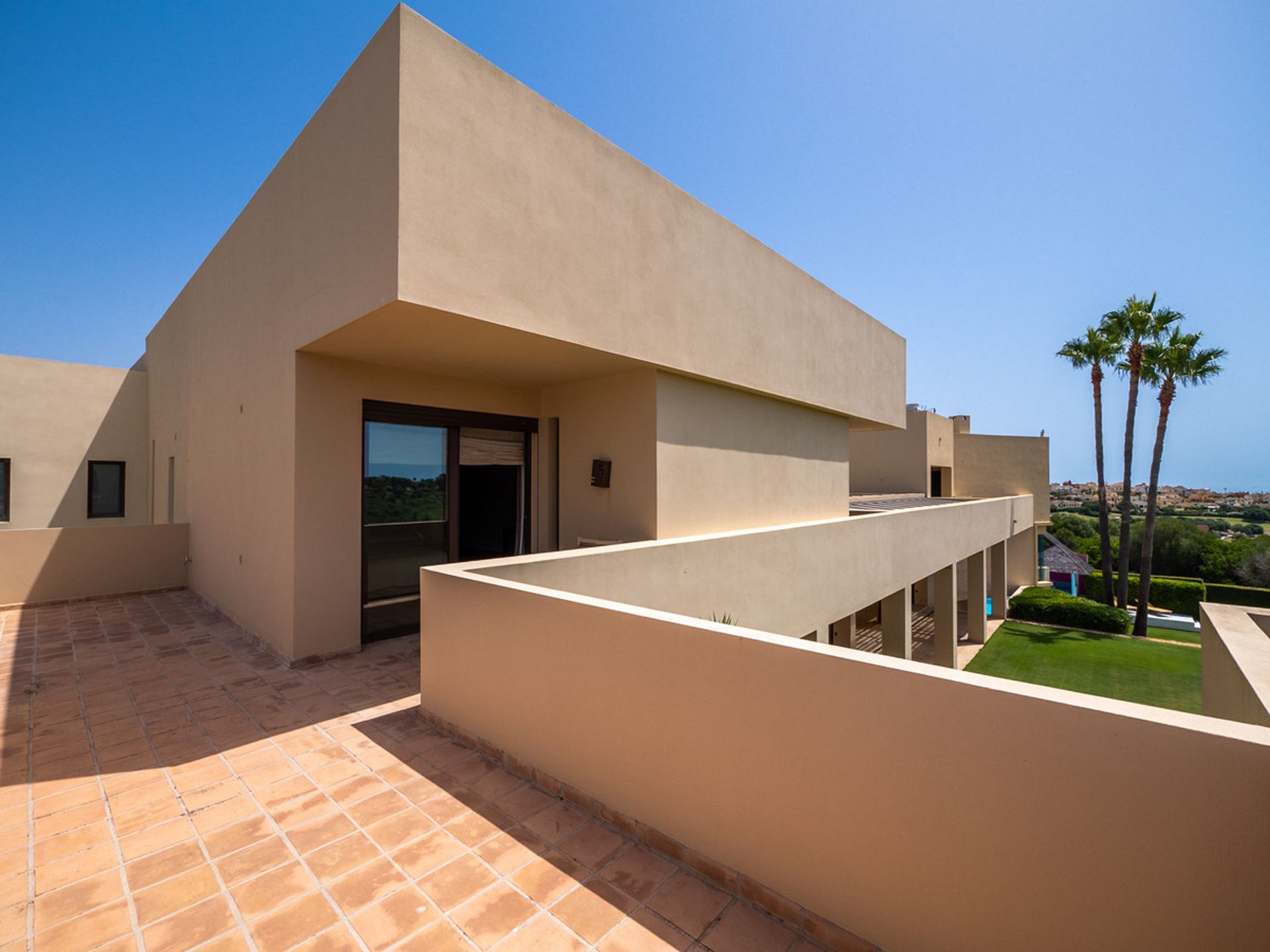 House in Sotogrande, Andalusia 11186409