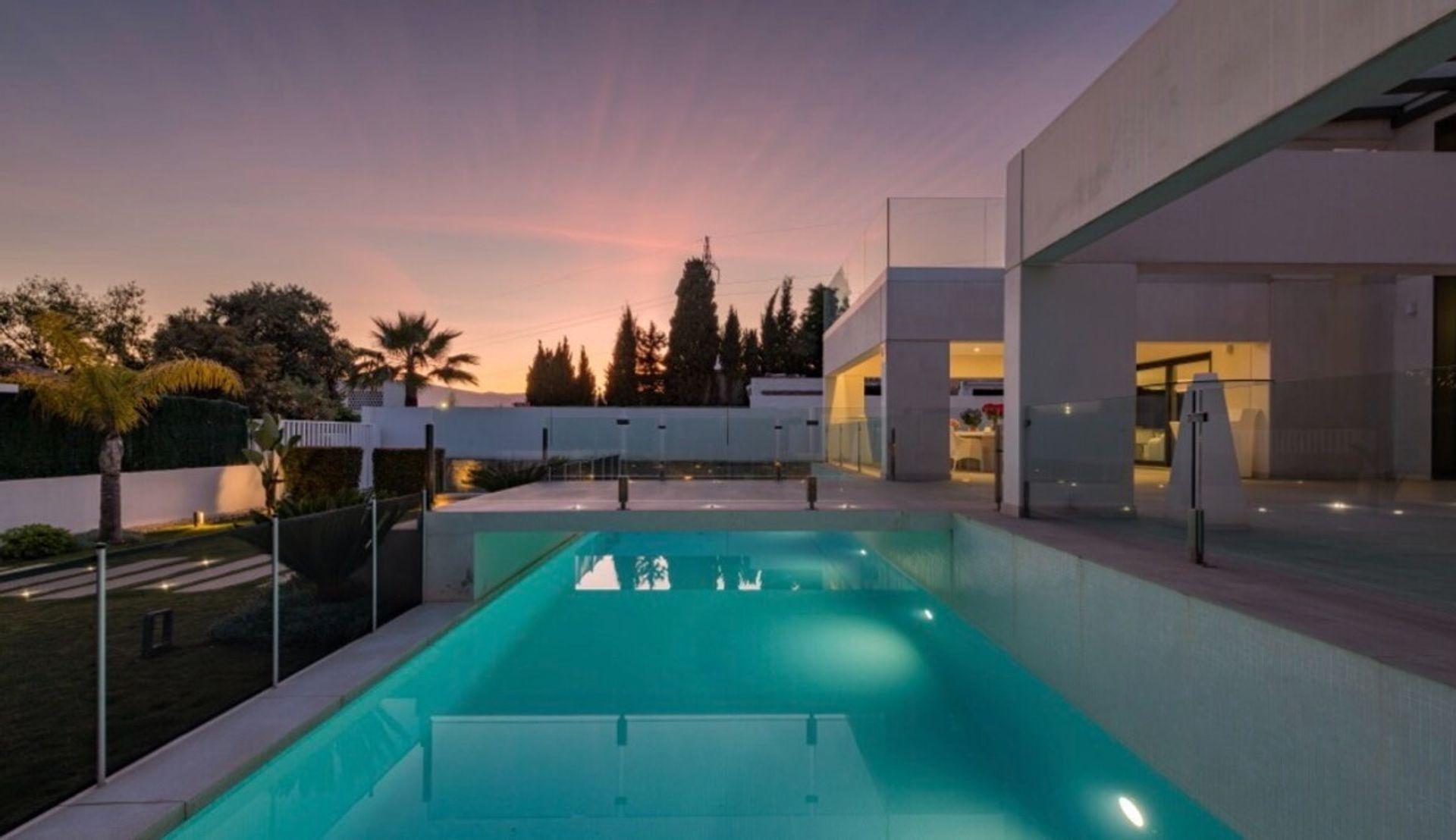 House in Marbella, Andalucía 11186523