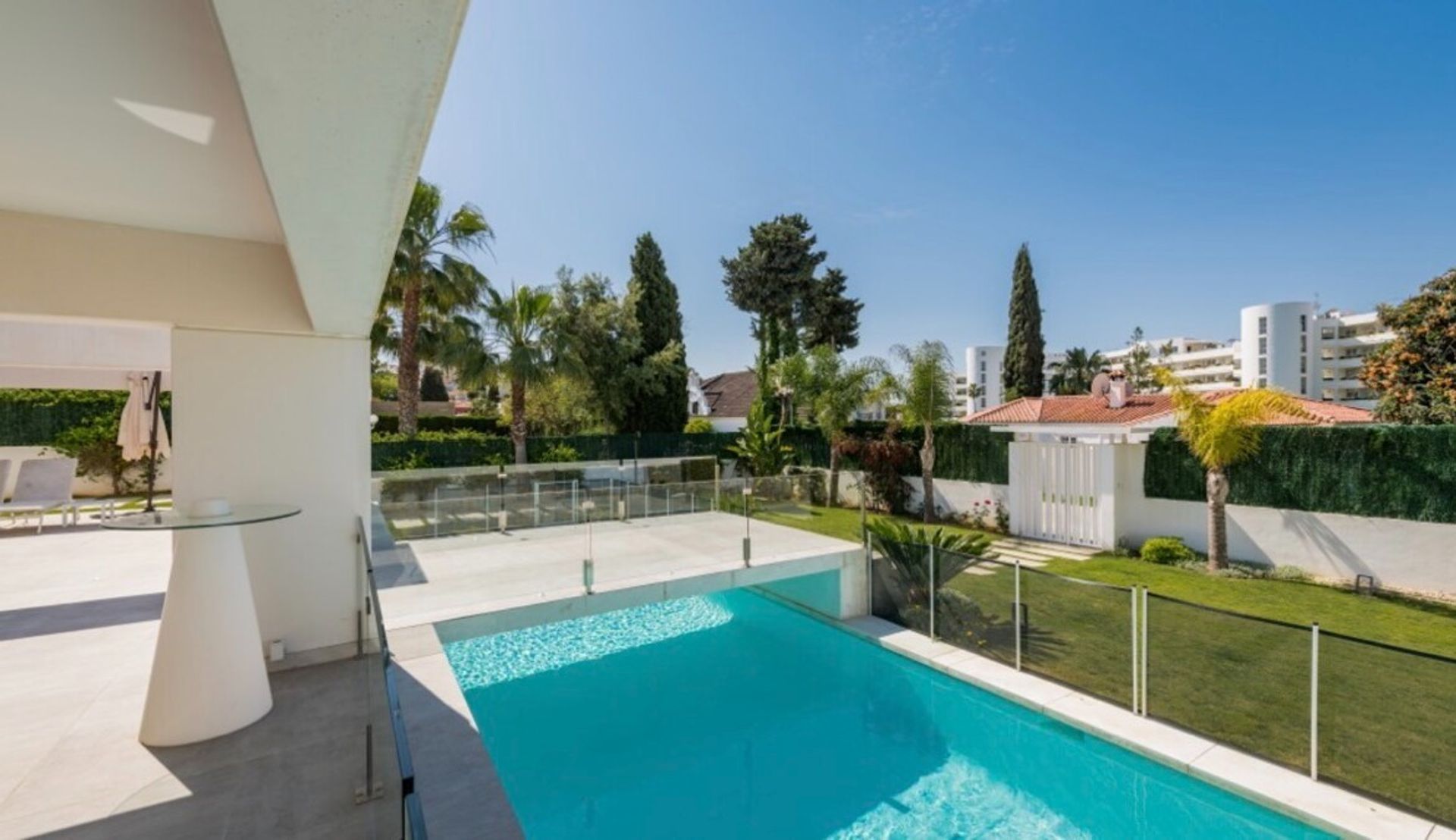 House in Marbella, Andalucía 11186523