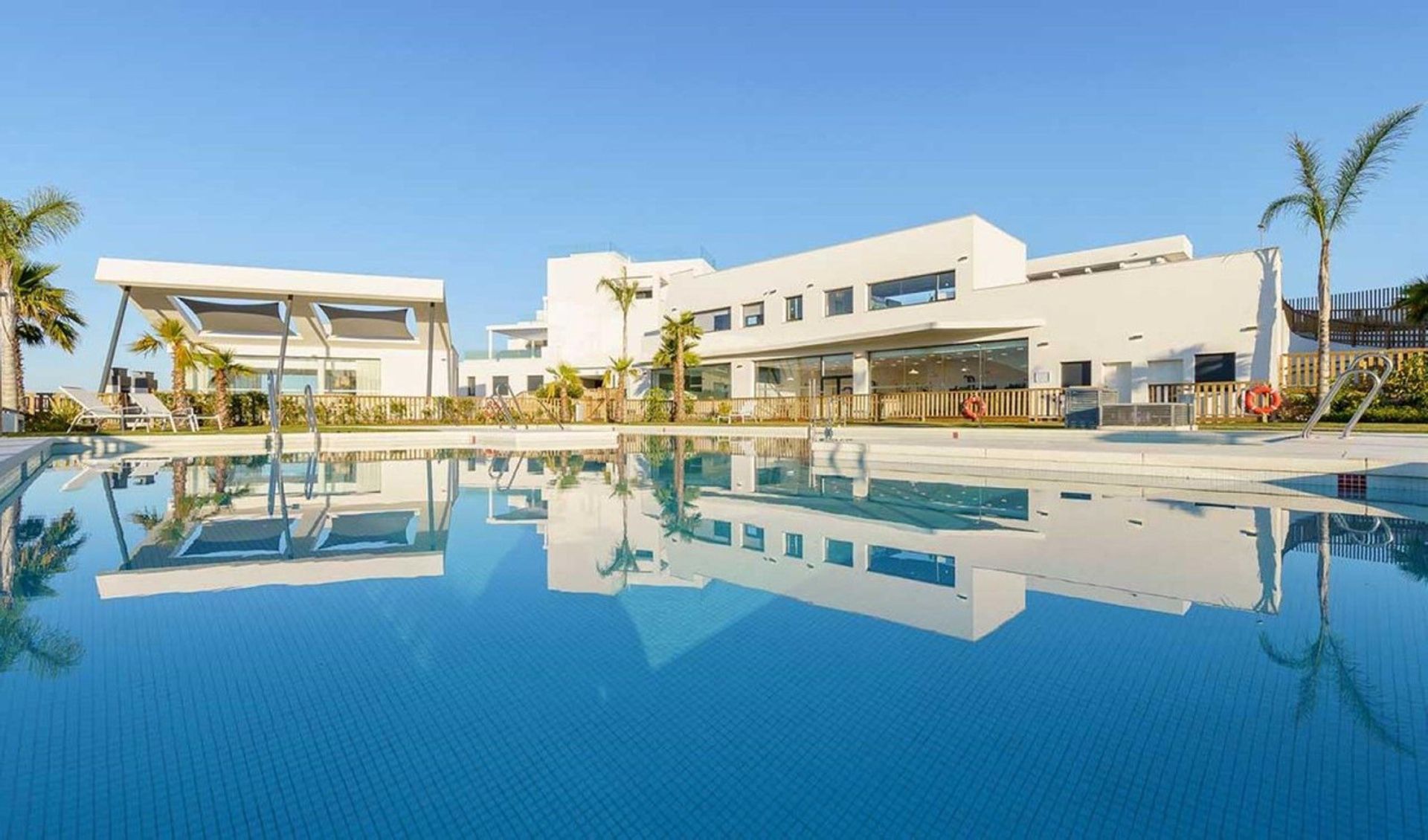 Condominio nel Fuengirola, Andalusia 11186548