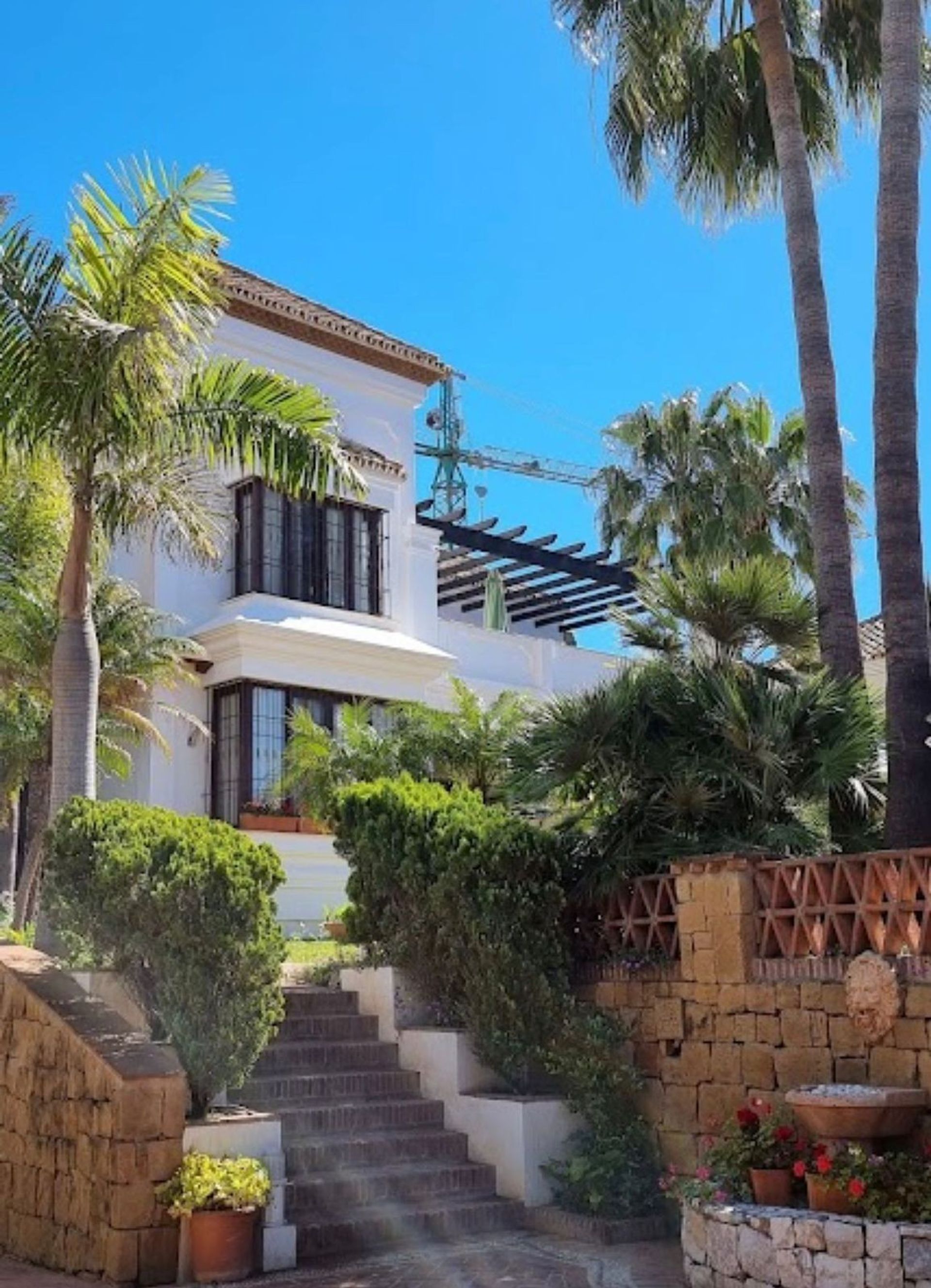 Huis in Marbella, Andalusia 11186807