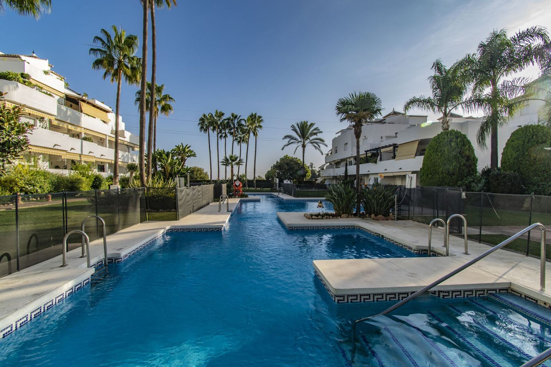 Condominium dans Marbella, Andalucía 11186958