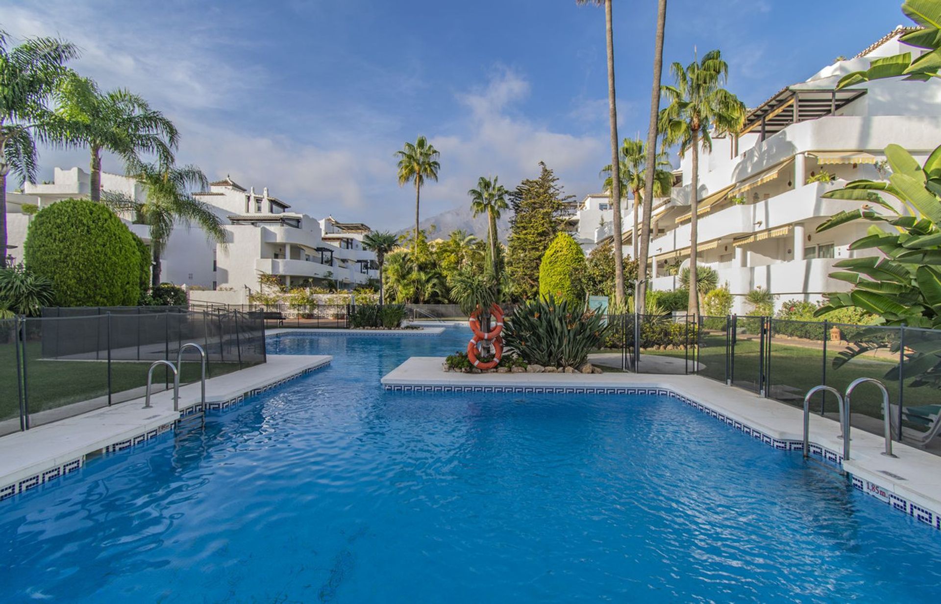 Condominium dans Marbella, Andalucía 11186958