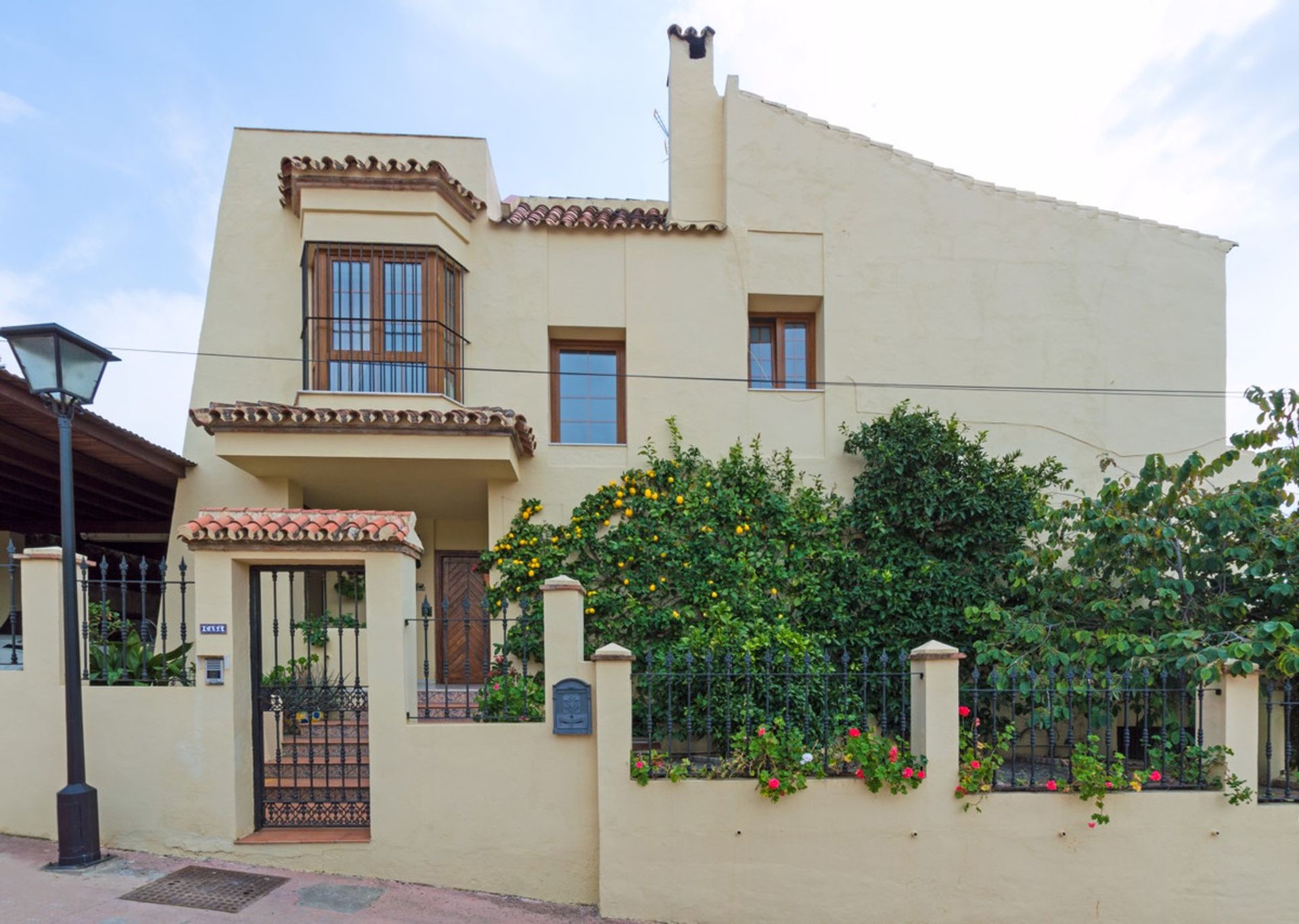 Haus im Marbella, Andalucía 11187106