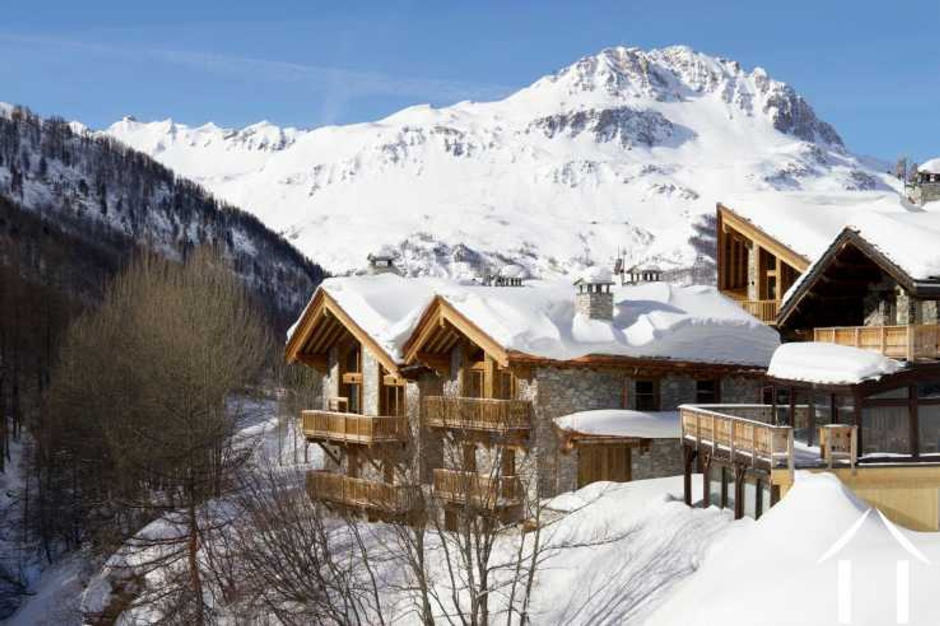 Condominium in Val-d'Isère, Auvergne-Rhône-Alpes 11187183