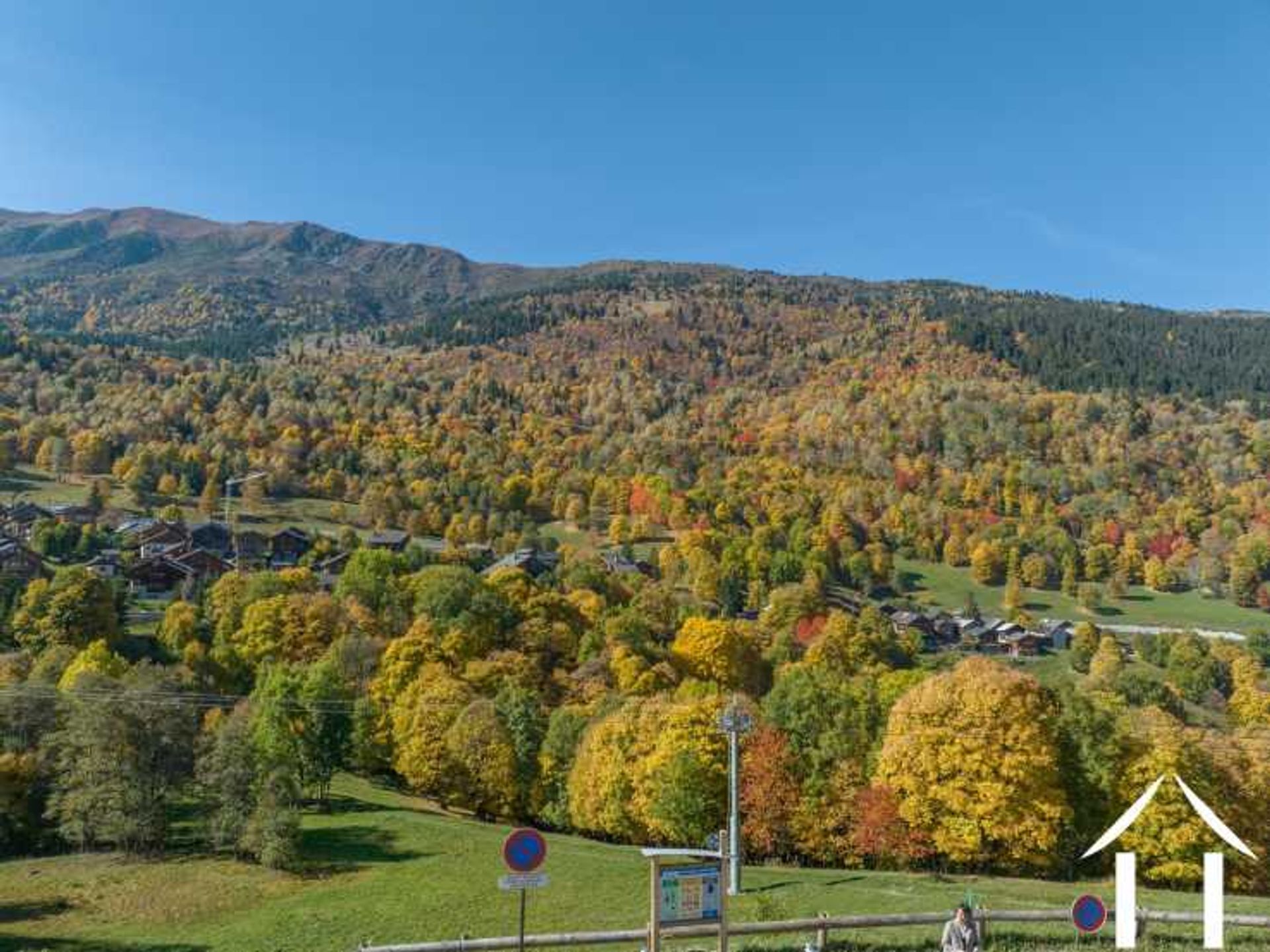 집 에 Les Allues, Auvergne-Rhône-Alpes 11187226