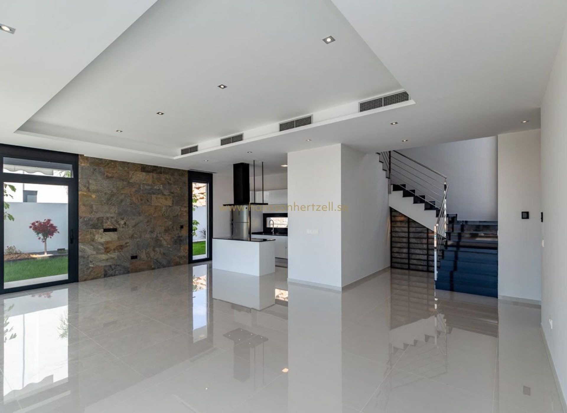 House in Finestrat, Comunidad Valenciana 11187253