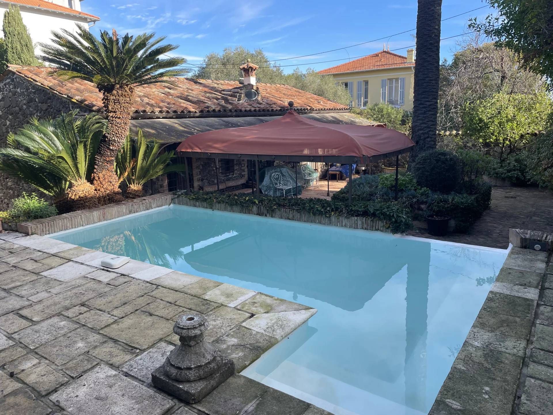 Casa nel Juan-les-Pins, Provenza-Alpi-Costa Azzurra 11187355