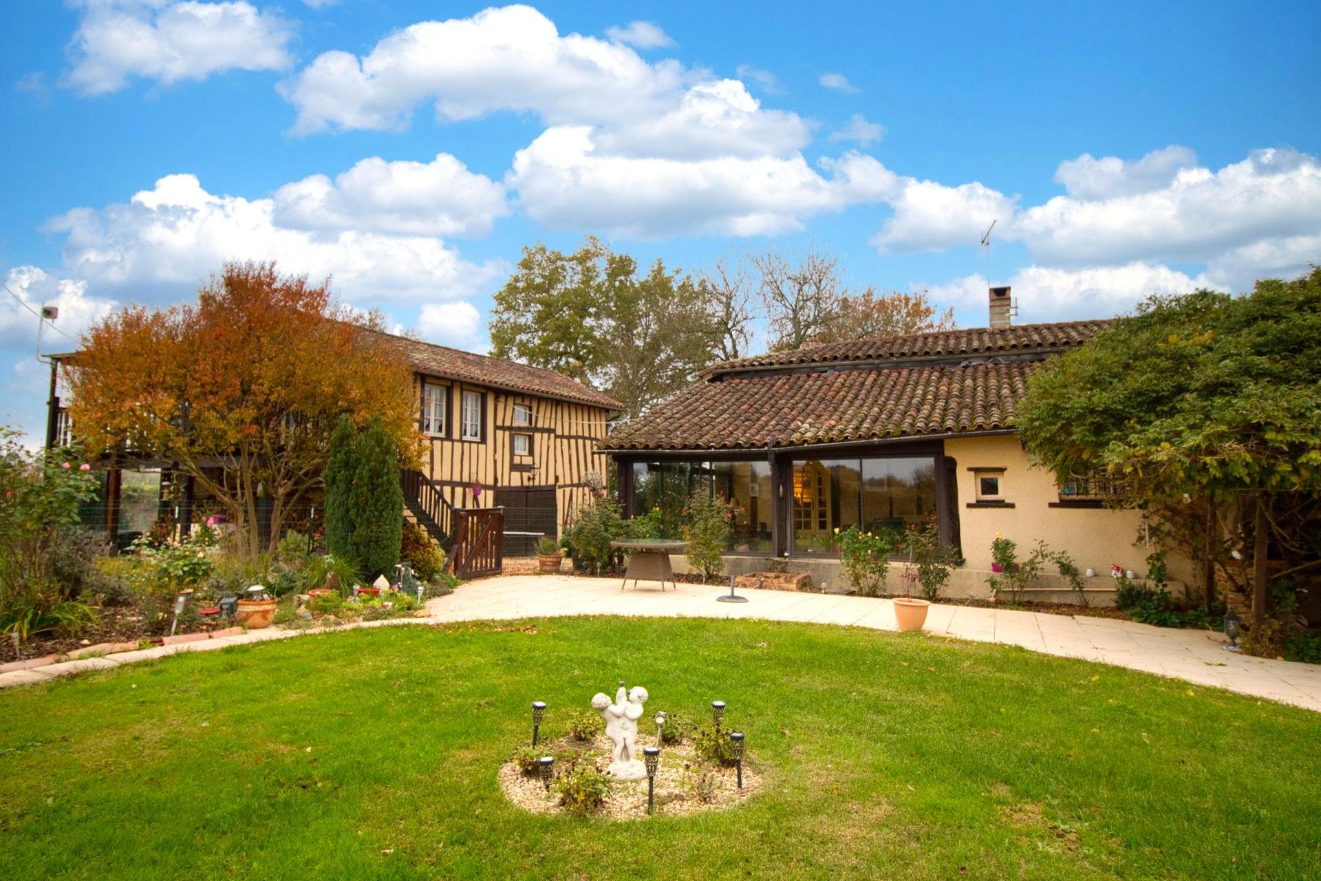 House in Aignan, Occitanie 11187415