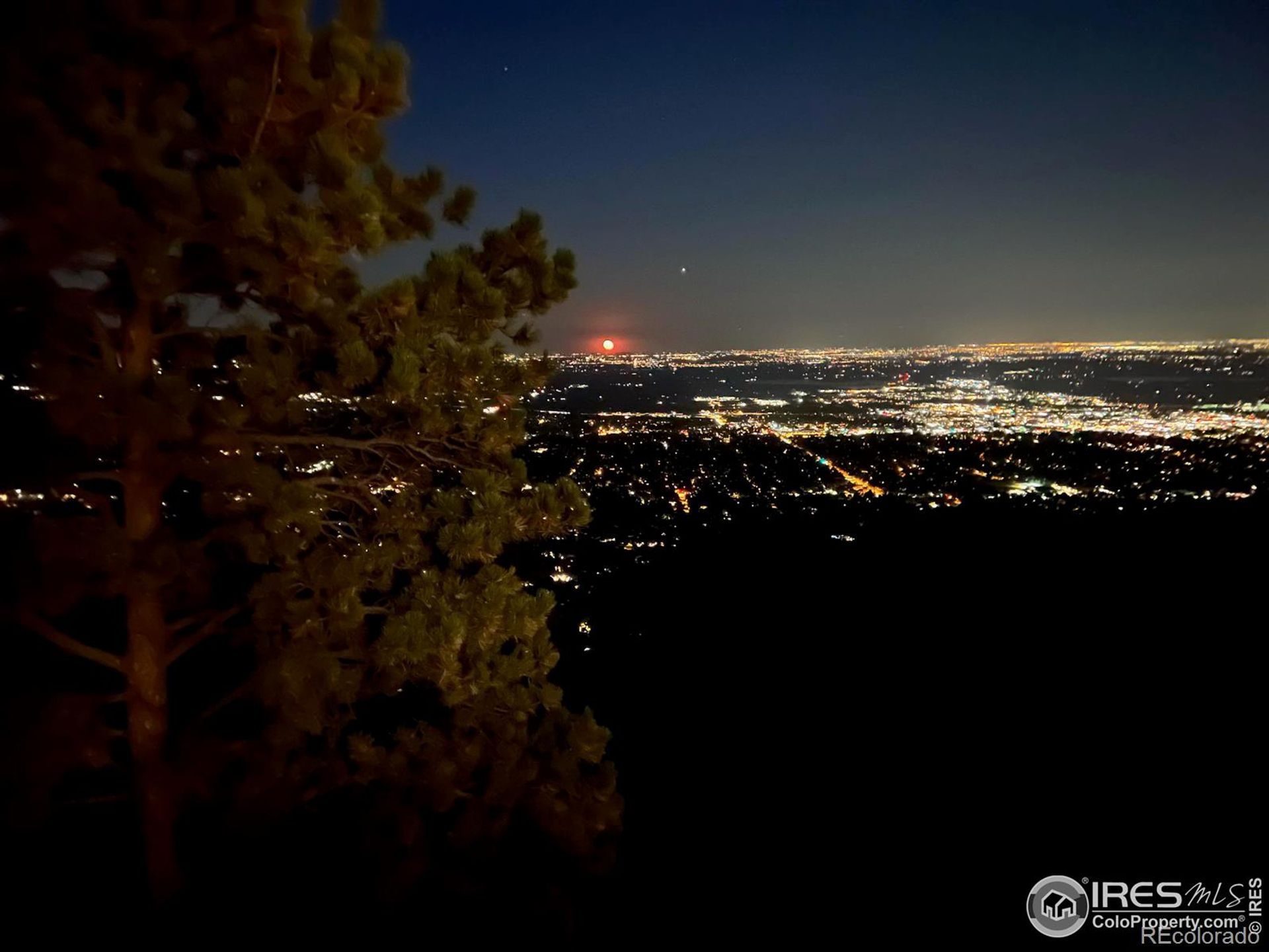 房子 在 Boulder, Colorado 11187765