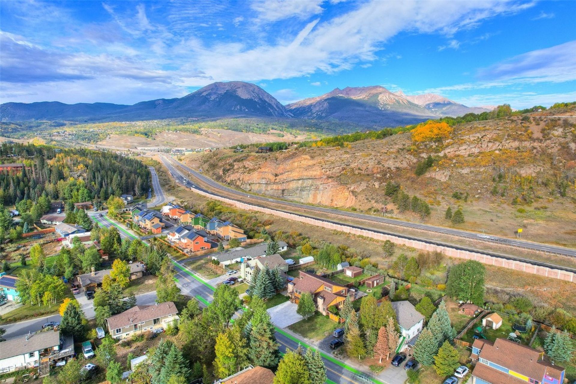 Muitas famílias no Silverthorne, Colorado 11187793