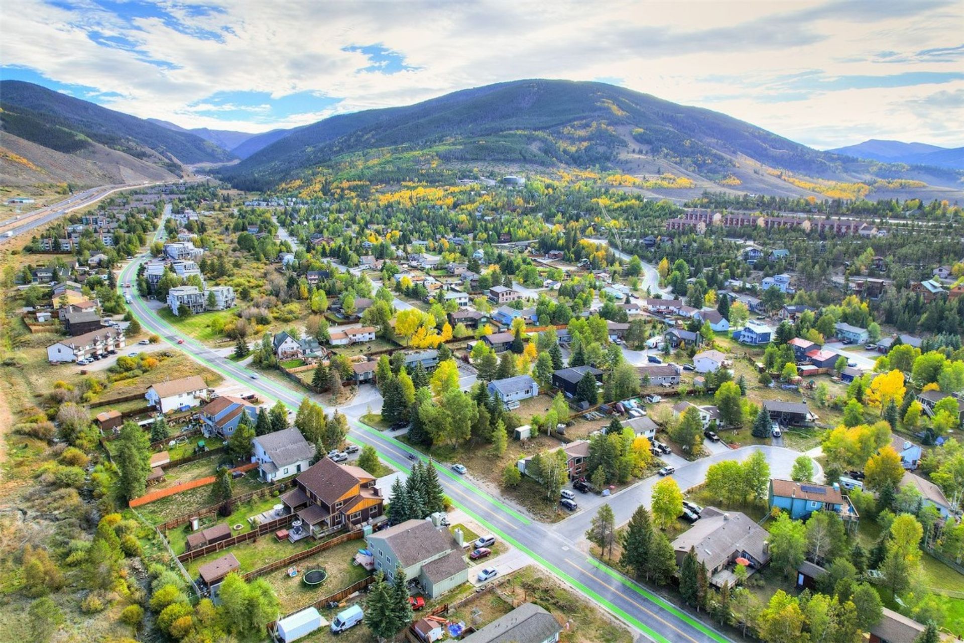 Muitas famílias no Silverthorne, Colorado 11187793