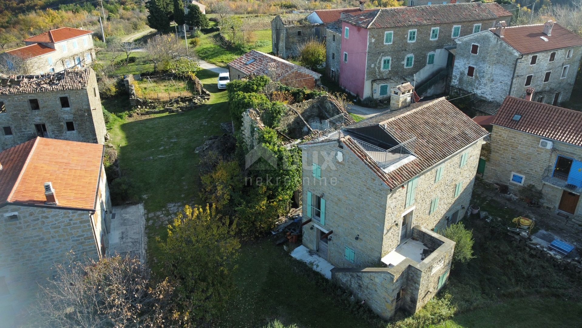 σπίτι σε Momjan, Istria County 11188920