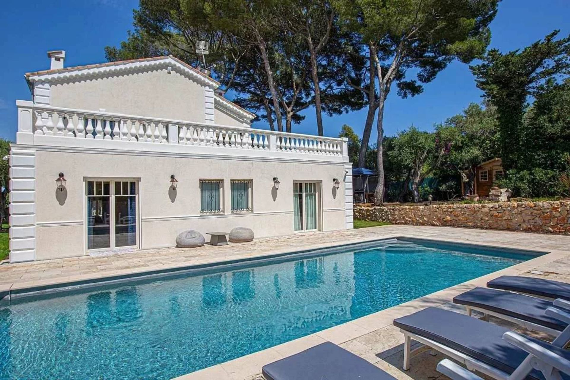 casa en Antibes, Provence-Alpes-Côte d'Azur 11189568