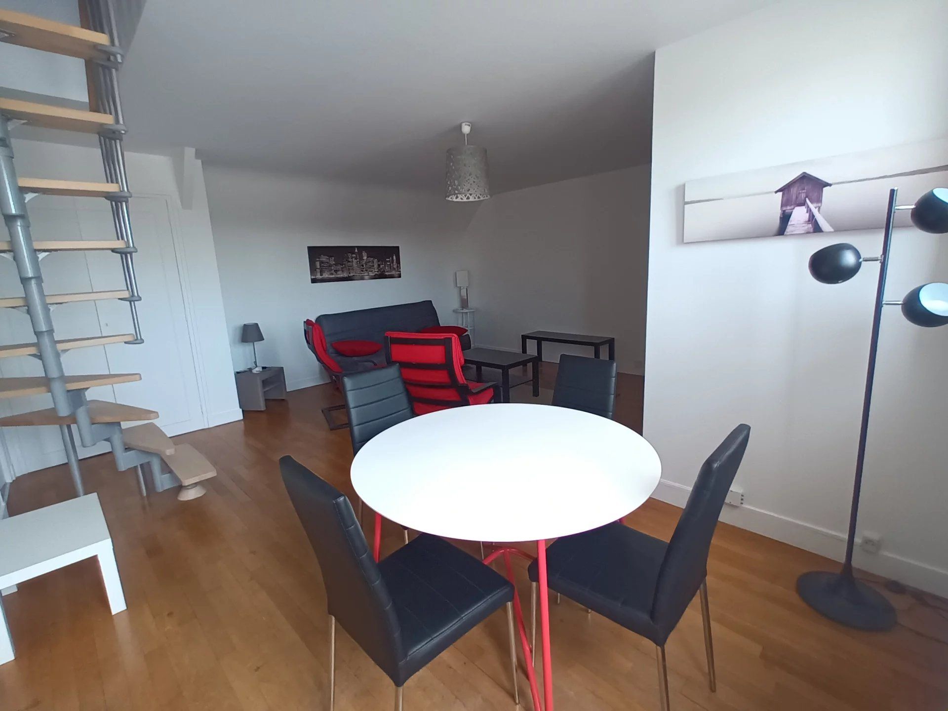 Condominium in Tours, Indre-et-Loire 11190109