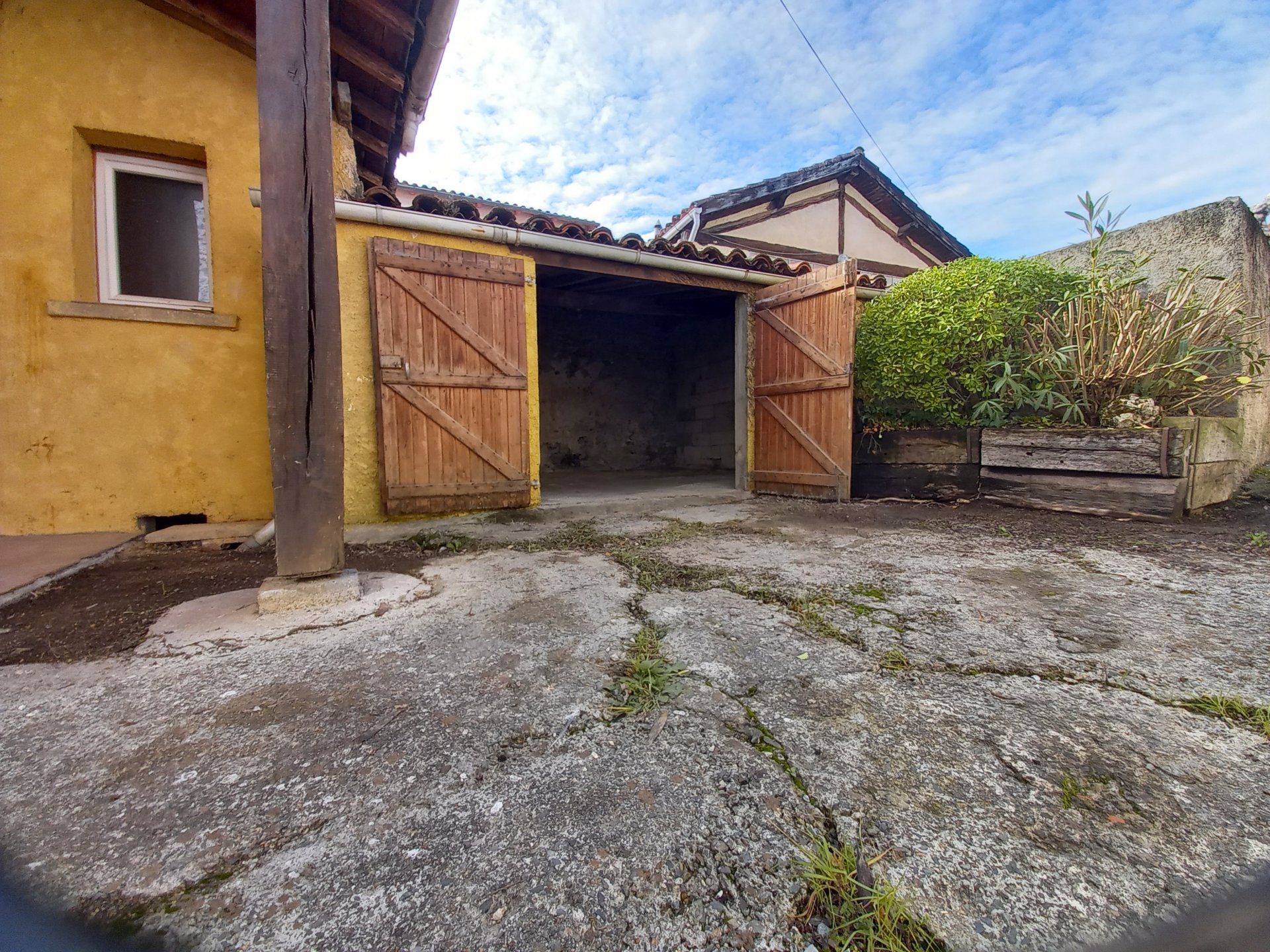 Plusieurs maisons dans Saint Girons, Occitanie 11190146