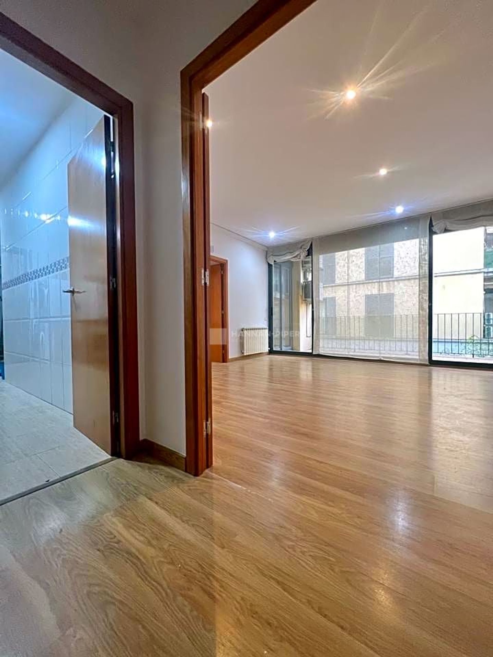 Condominio en Barcelona, Catalunya 11190192