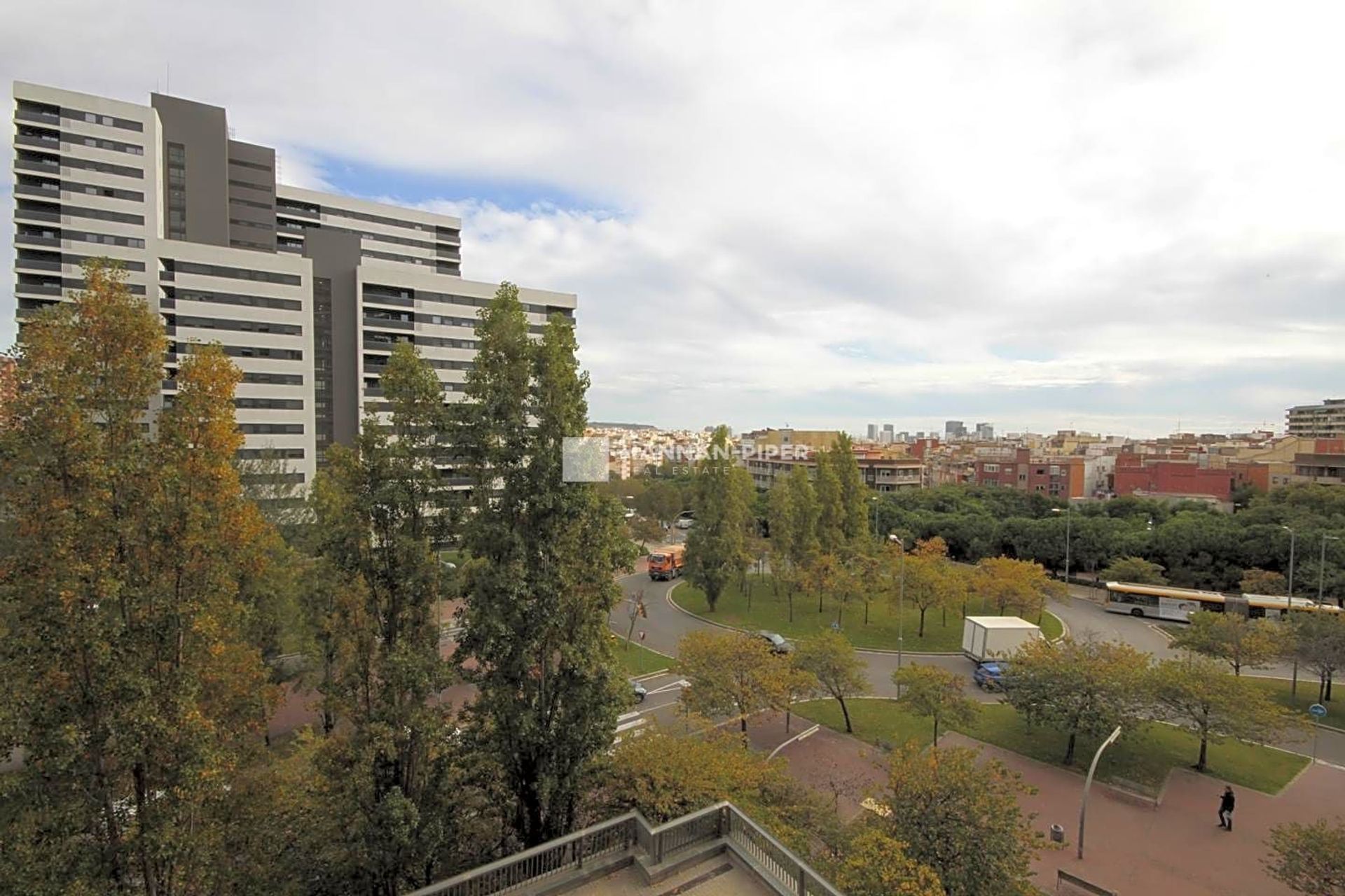 Condominium in Barcelona, 13 Carrer de la Torre Melina 11190197