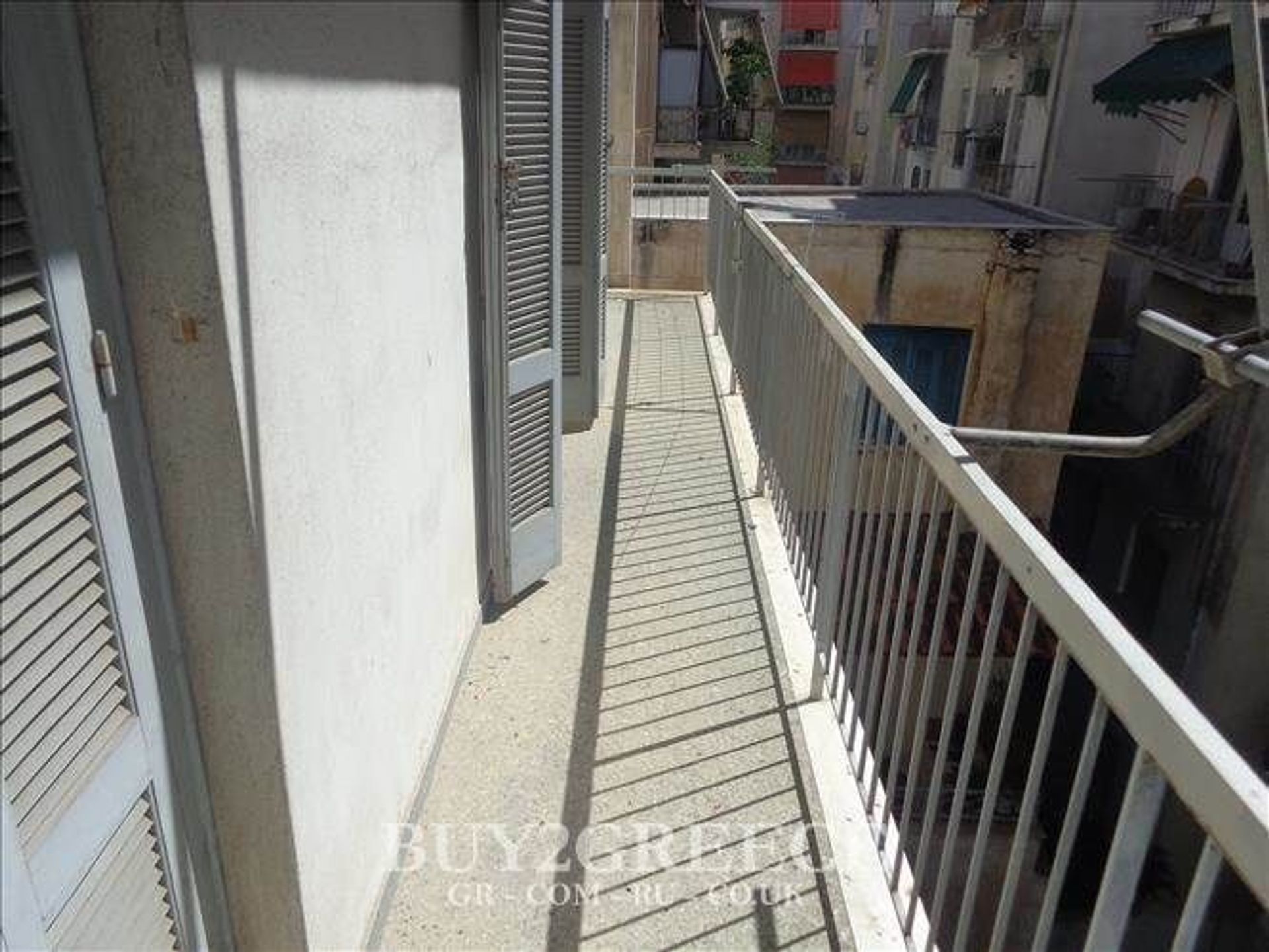 Condominium in Athina,  11192261