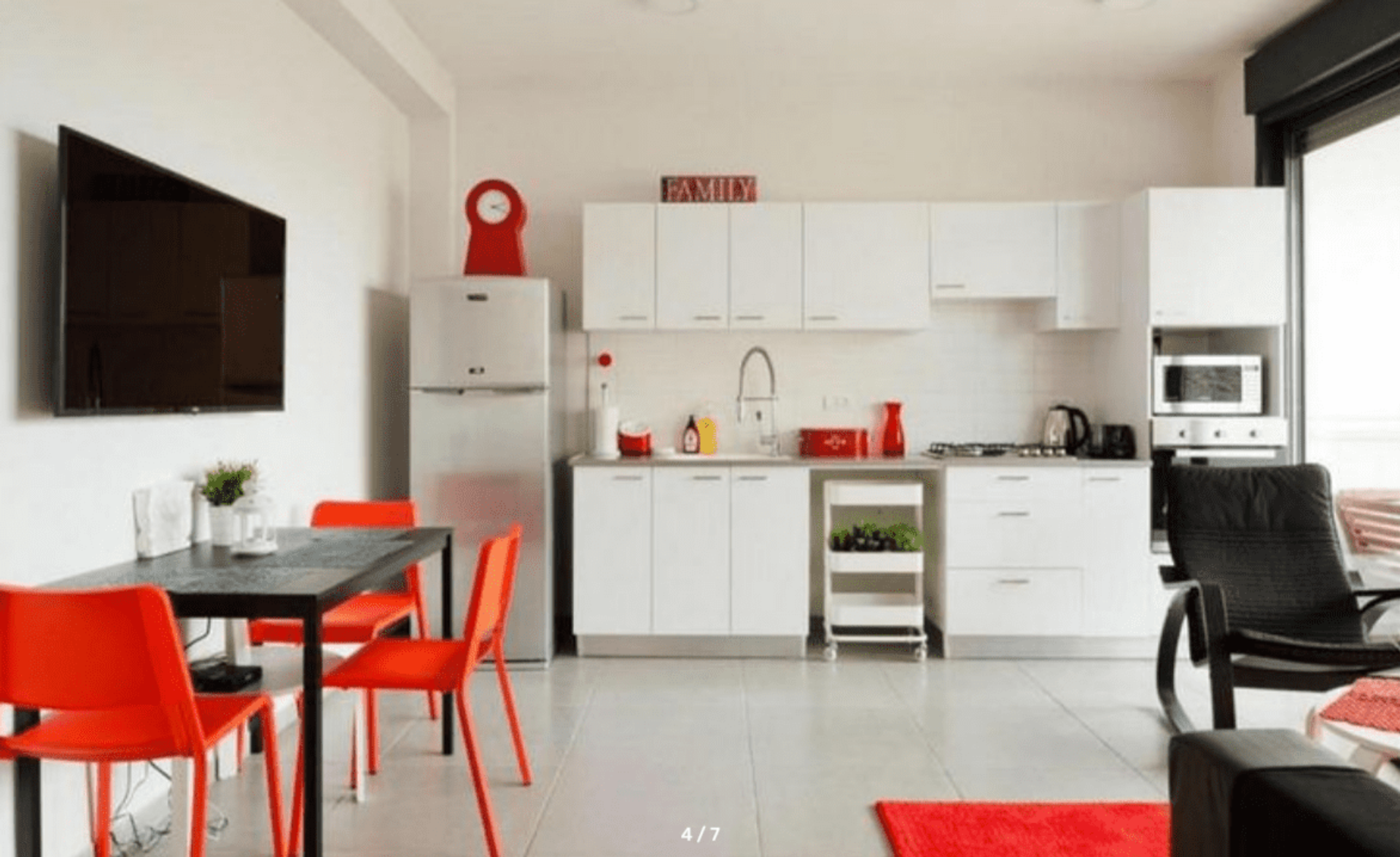 Osakehuoneisto sisään Tel Aviv-Yafo, Dizengoff Street 11192538