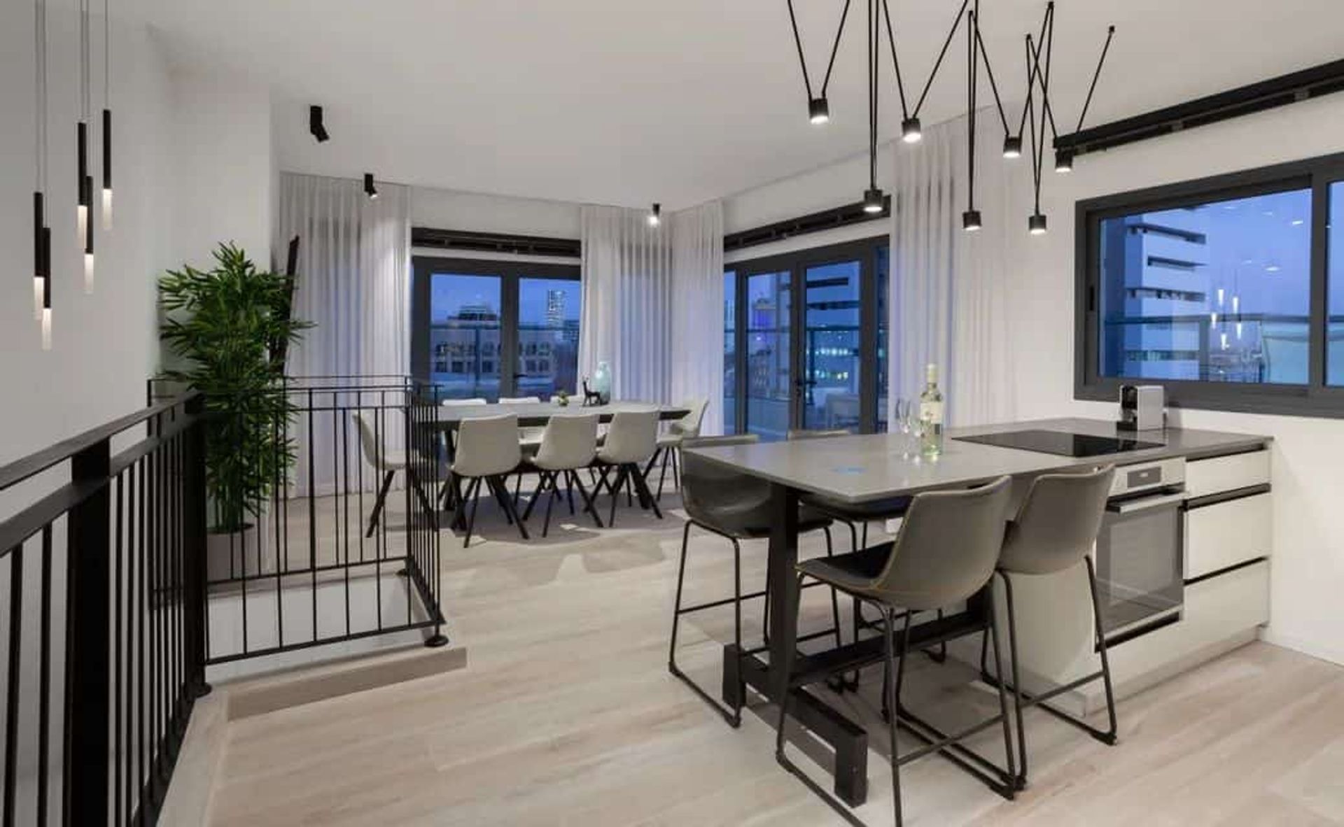 Condominium in Tel Aviv-Yafo, 120 Allenby Street 11192542