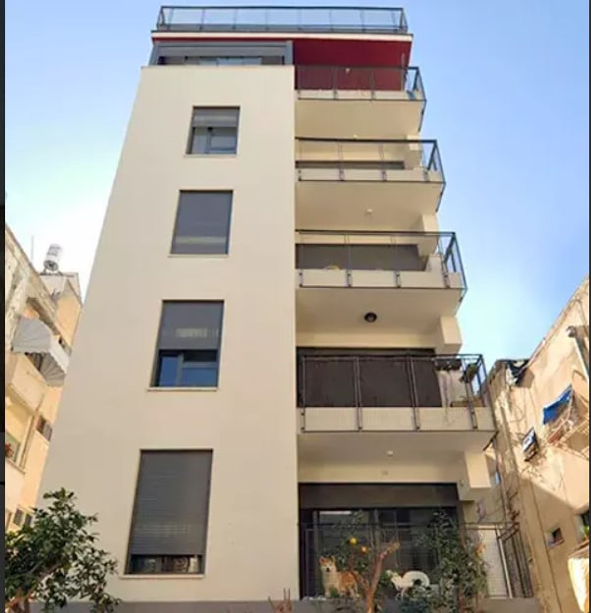 קוֹנדוֹמִינִיוֹן ב תל אביב-יפו, Rashi Street 11192551