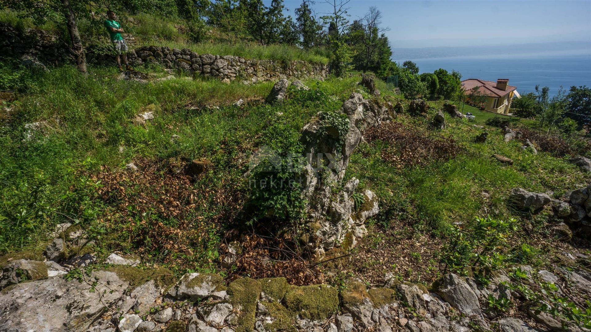 土地 在 Lovran, Primorje-Gorski Kotar County 11193620