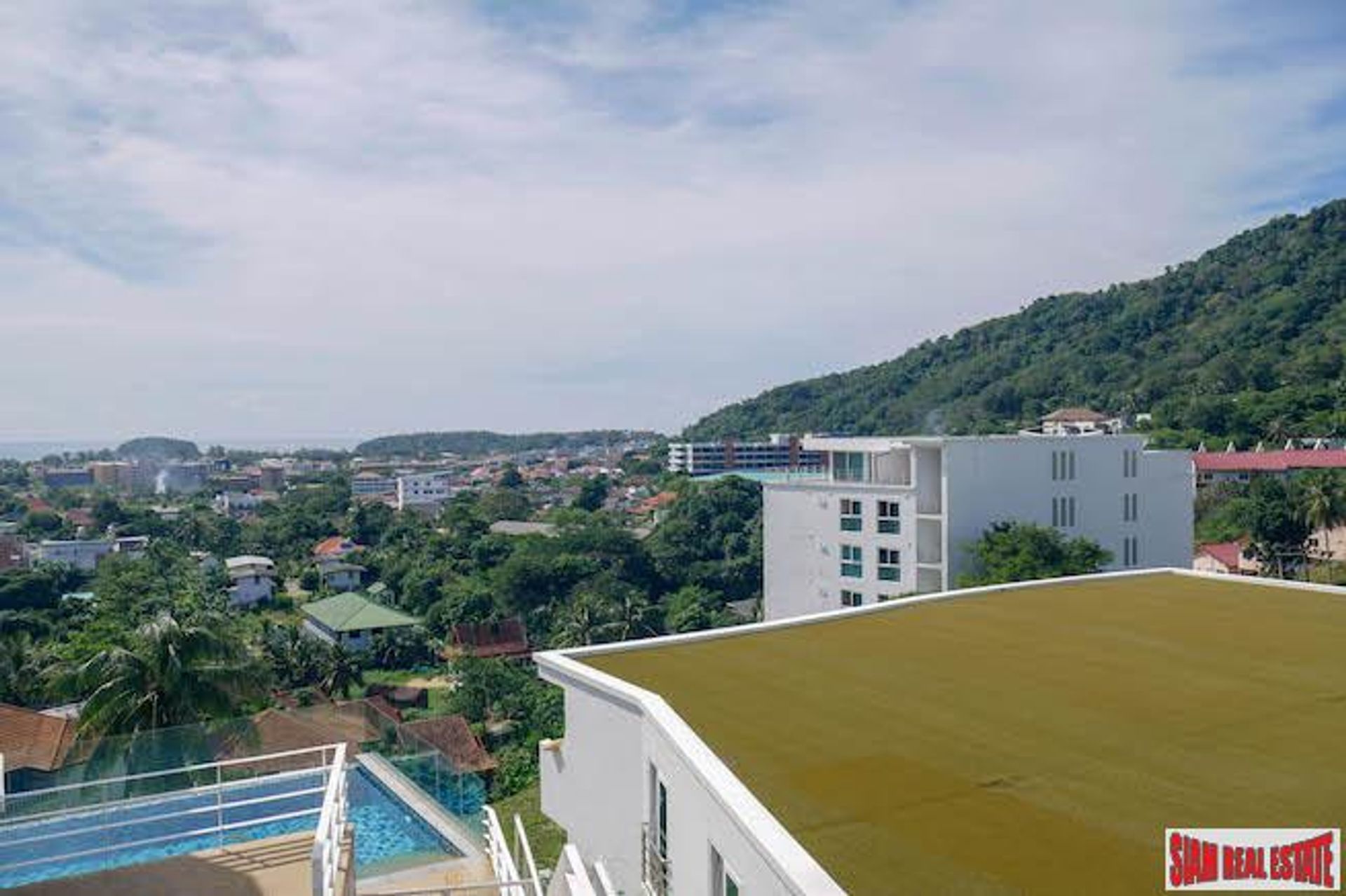 Condominio nel Karon, Phuket 11194467