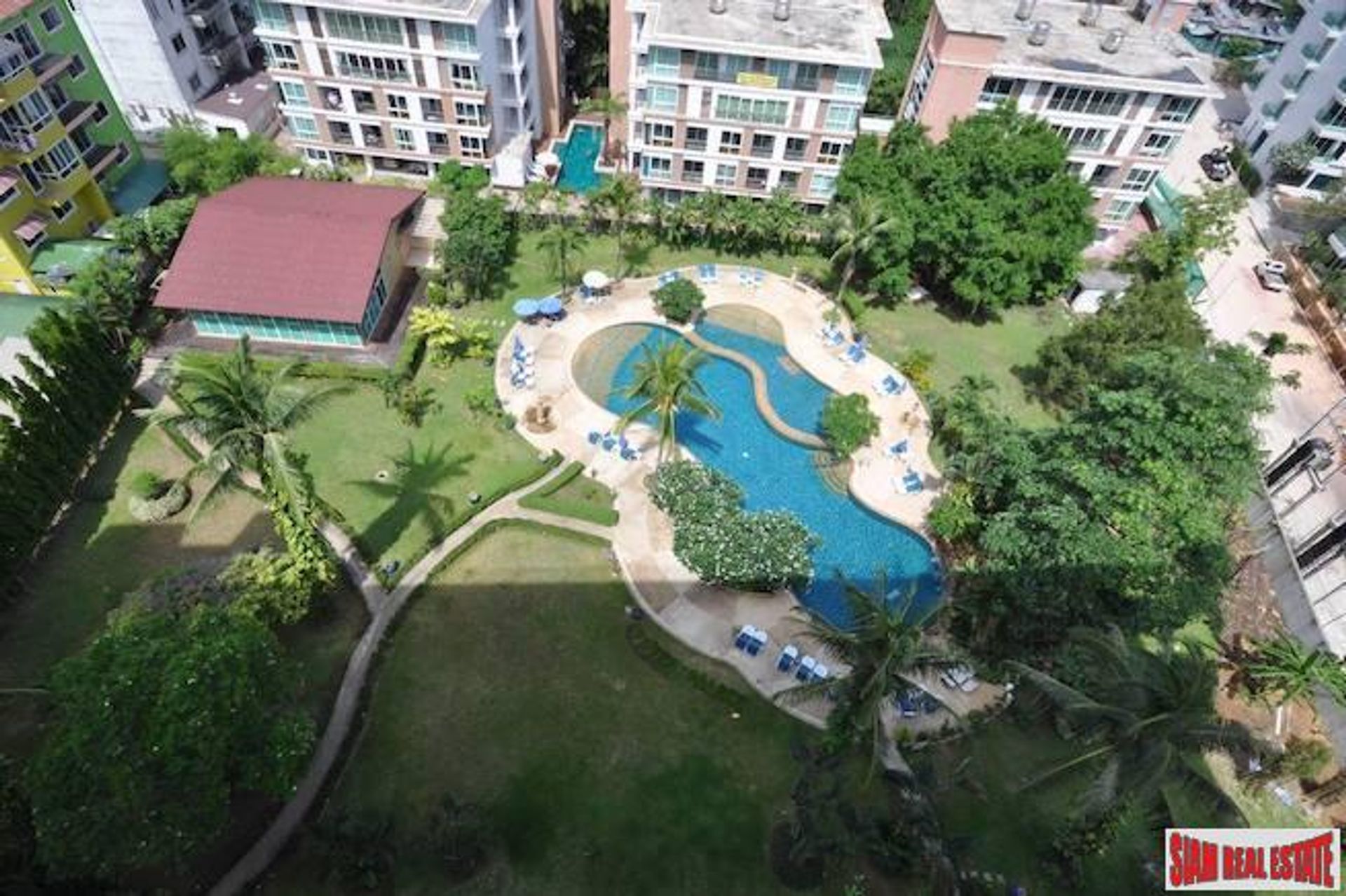 Condominium dans Pa Tong, Phuket 11194519