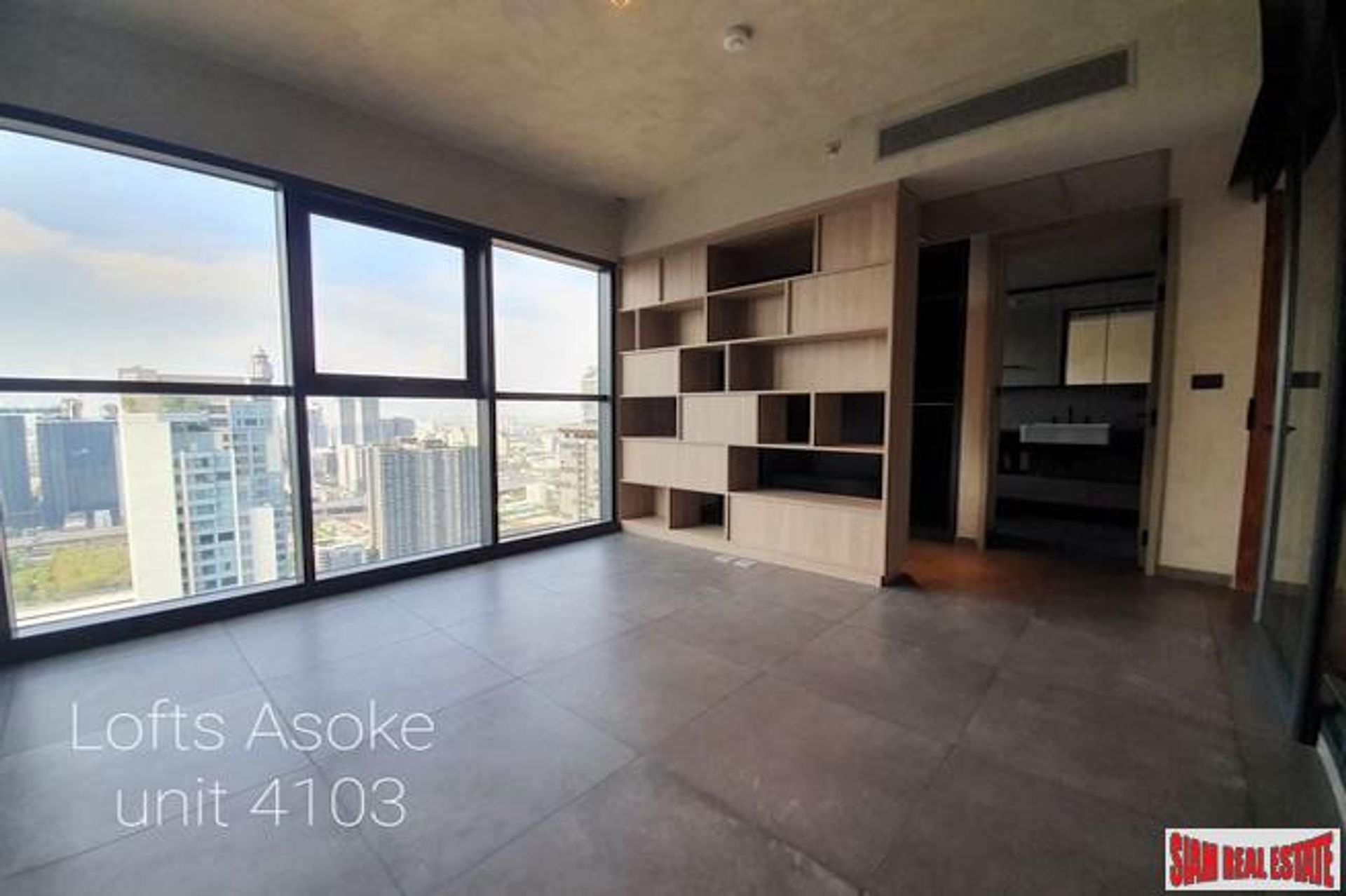 Condominio nel Ban Na canzone, Krung Thep Maha Nakhon 11194916