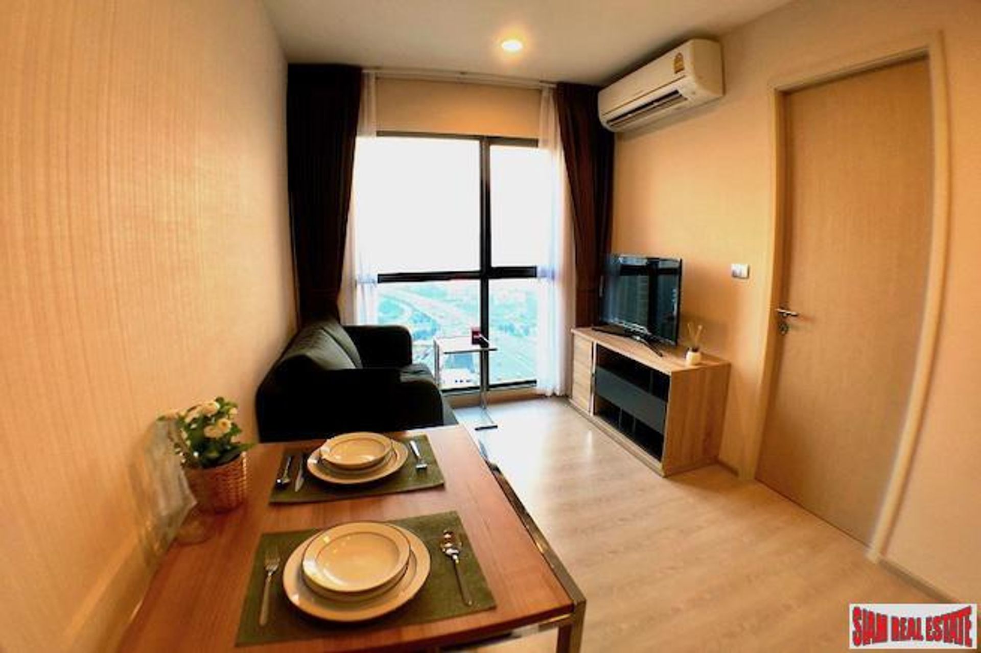 Condominium in Ban Na Song, Krung Thep Maha Nakhon 11195111