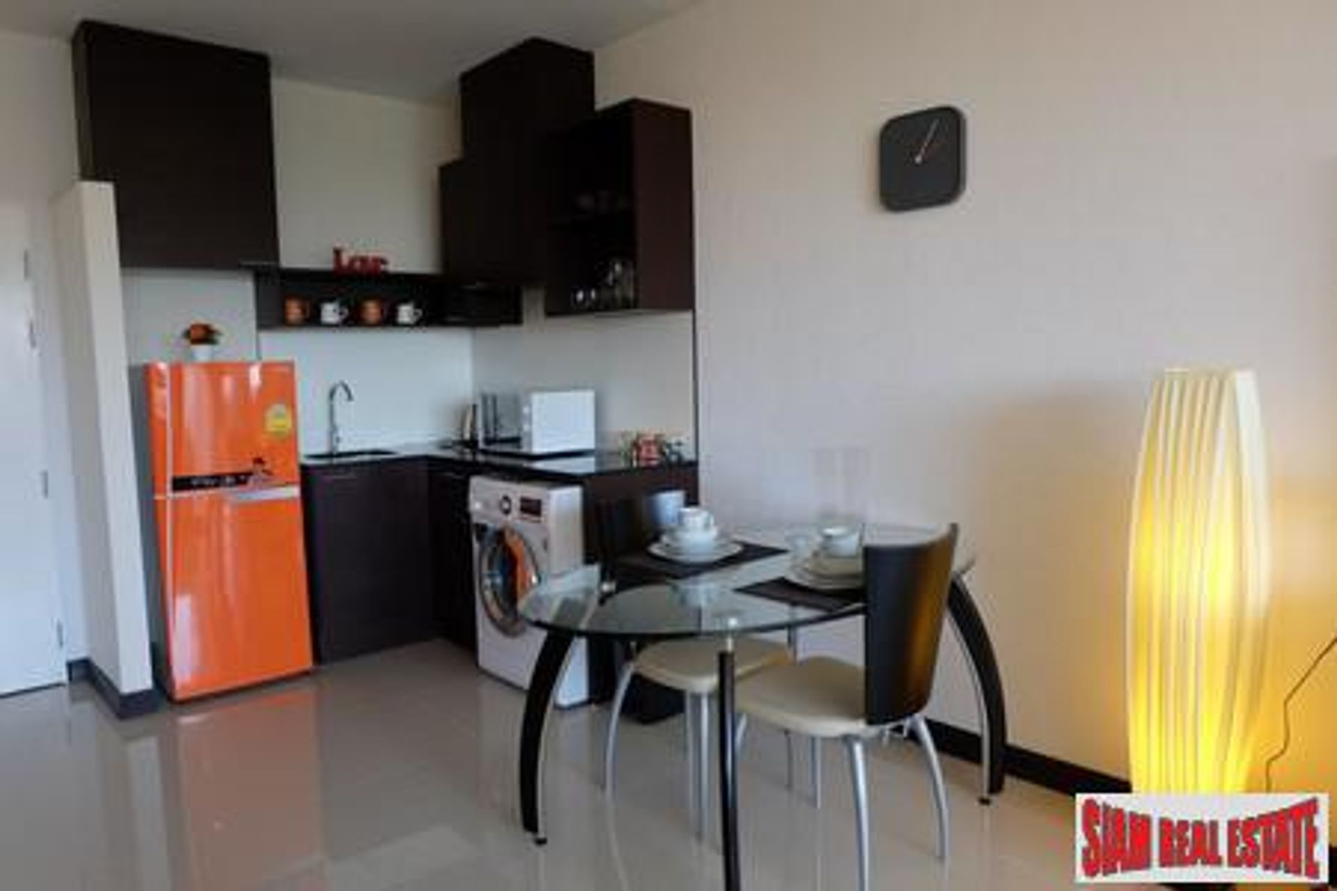 Condominium in Ban Kata, Phuket 11195498